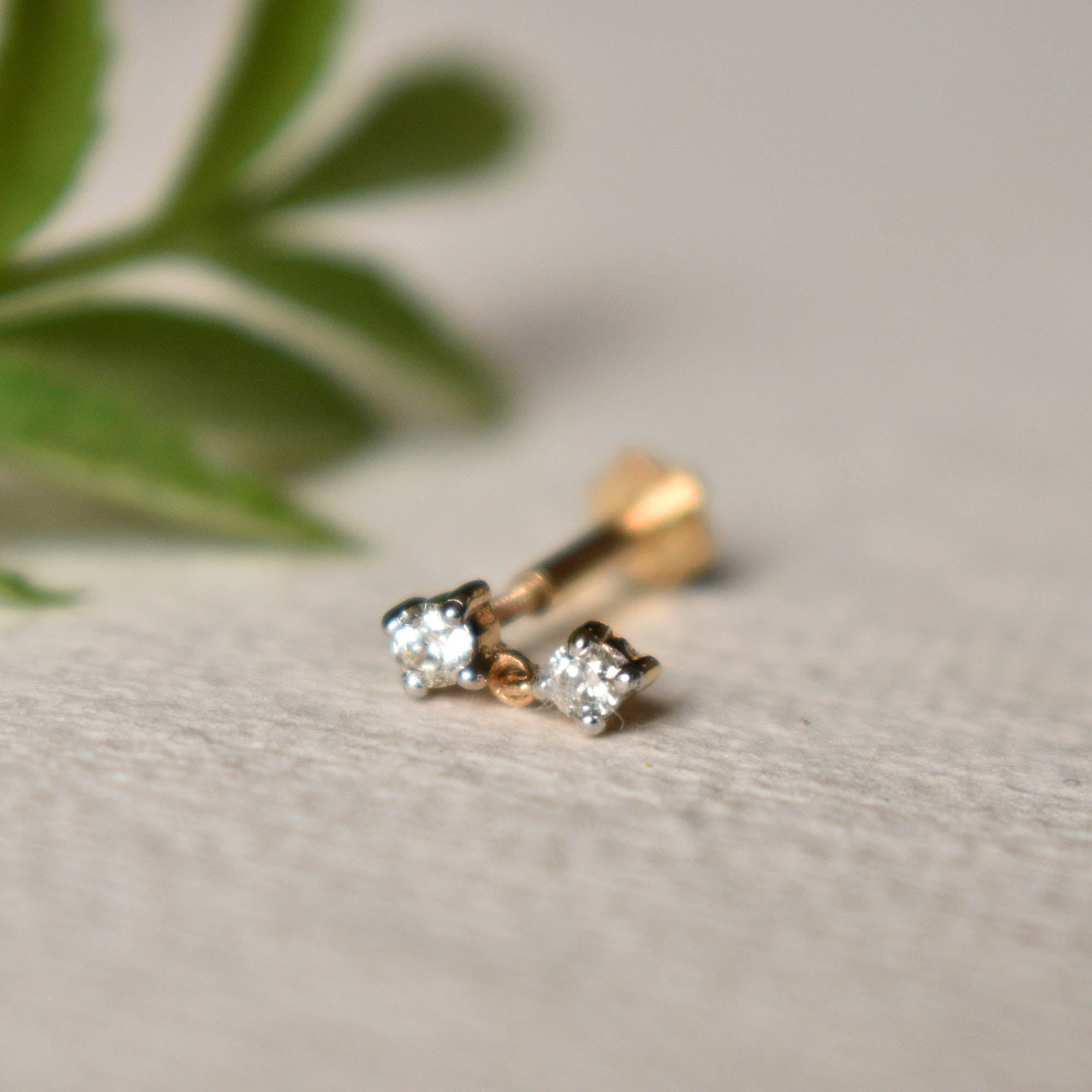 Natural Round Diamond Tiny Dangle Earring