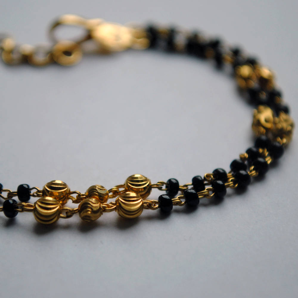 18K Yellow Gold Double Strand Black Bead Mangalsutra Bracelet
