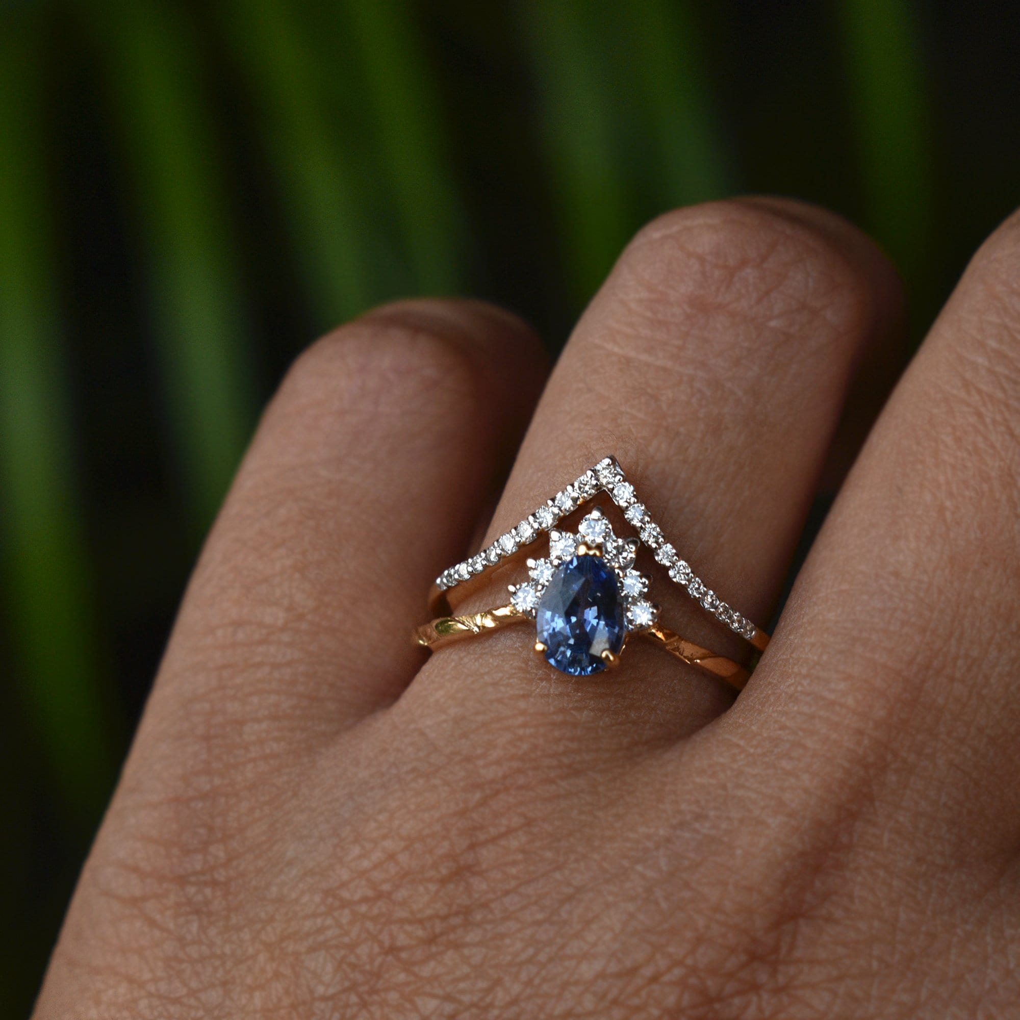 INTERLOCKING Natural Blue Sapphire & Diamond Wedding Ring Set