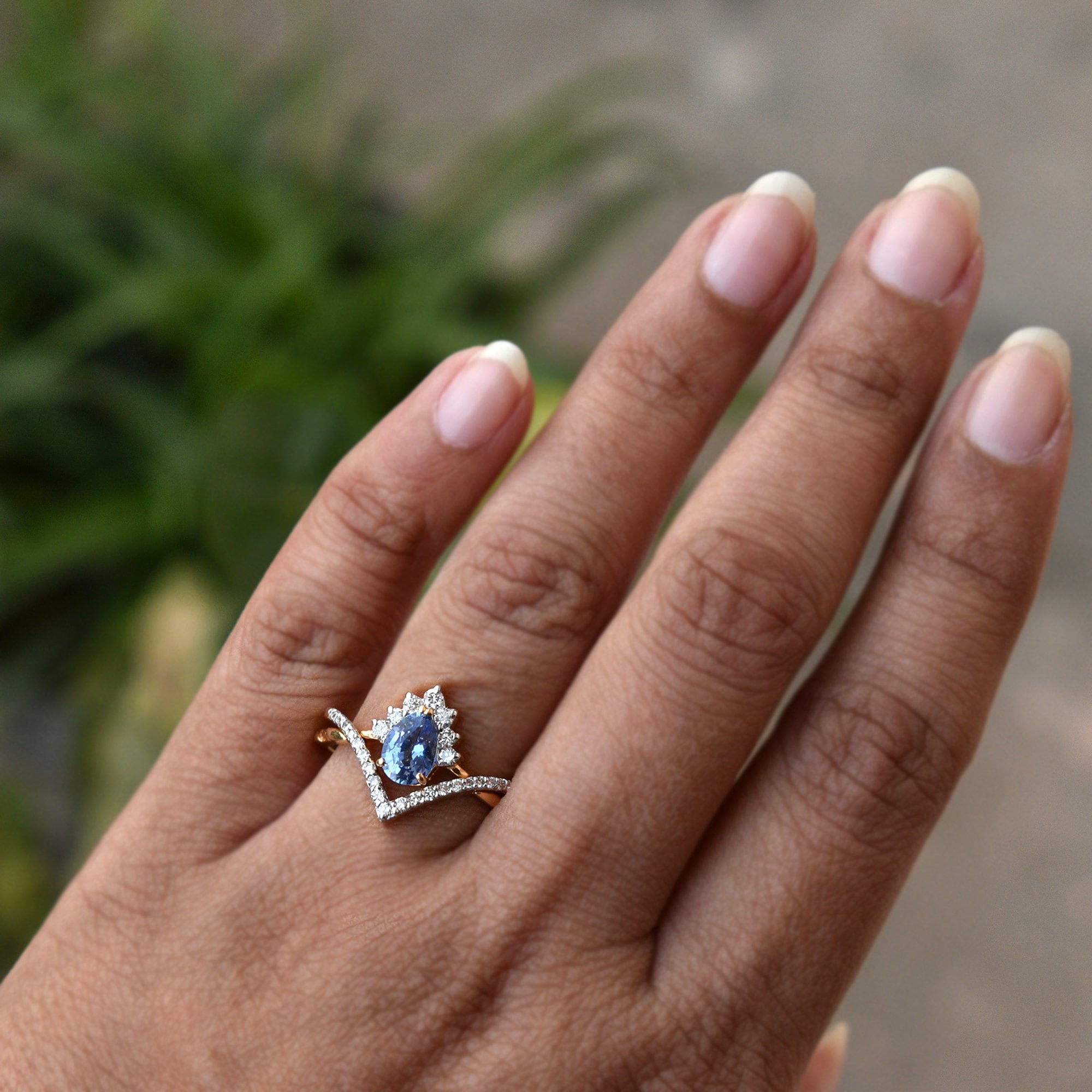 INTERLOCKING Natural Blue Sapphire & Diamond Wedding Ring Set