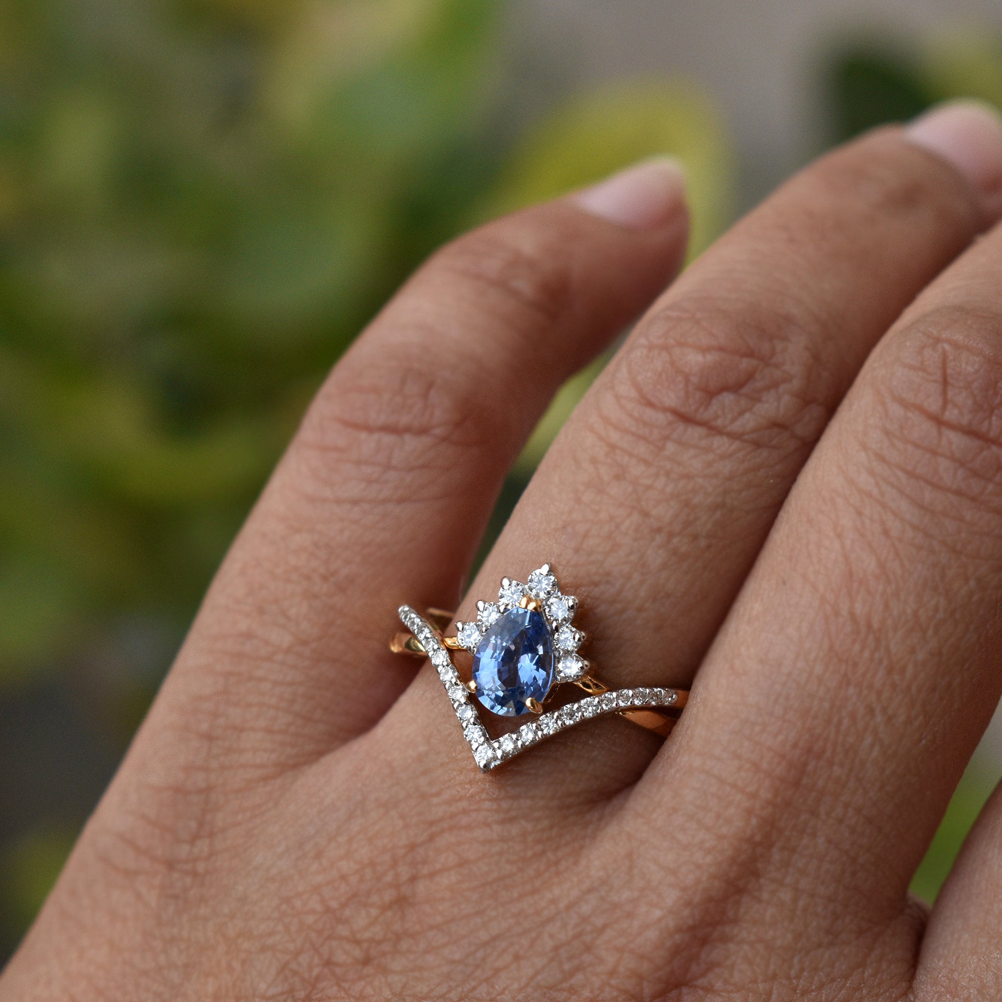 INTERLOCKING Natural Blue Sapphire & Diamond Wedding Ring Set