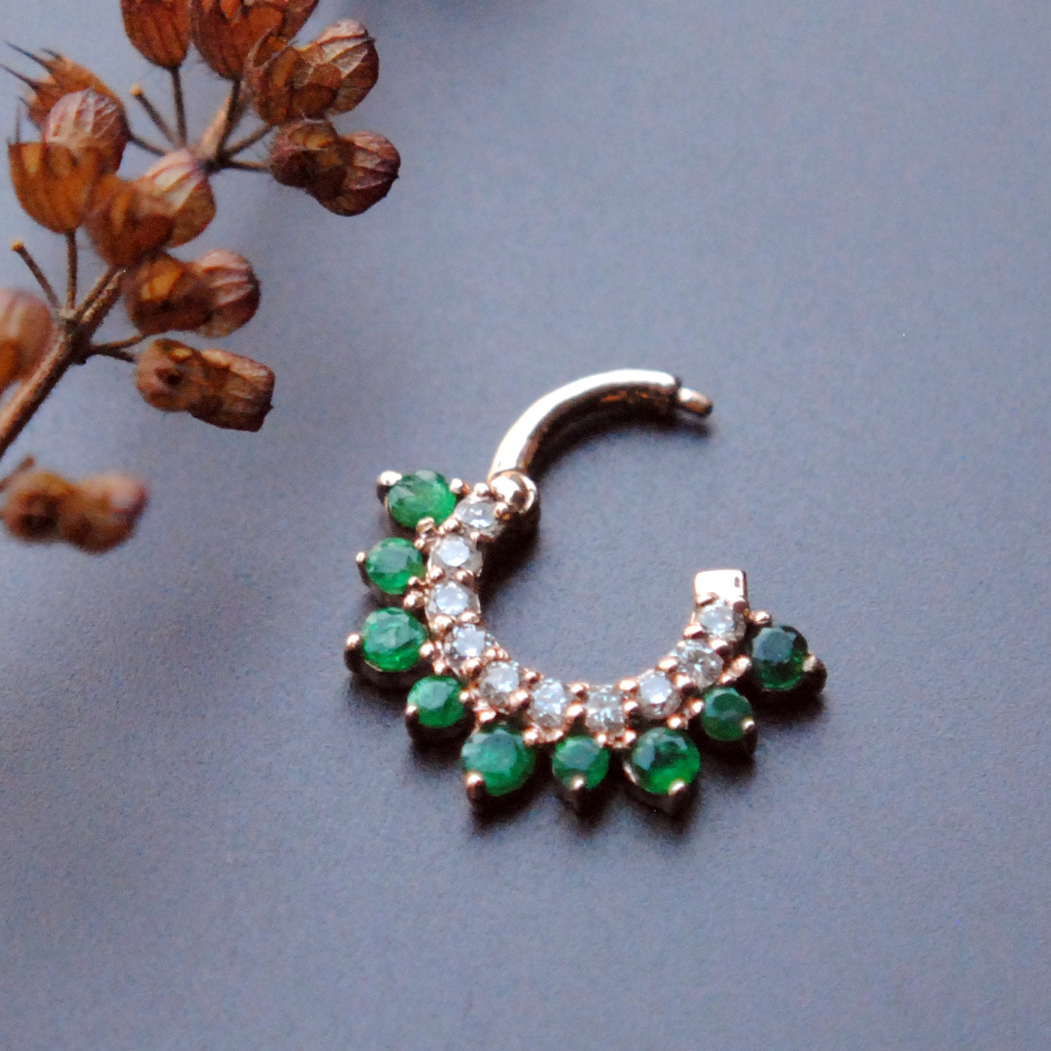 6-13mm Green Emerald & Diamond Clicker Ring