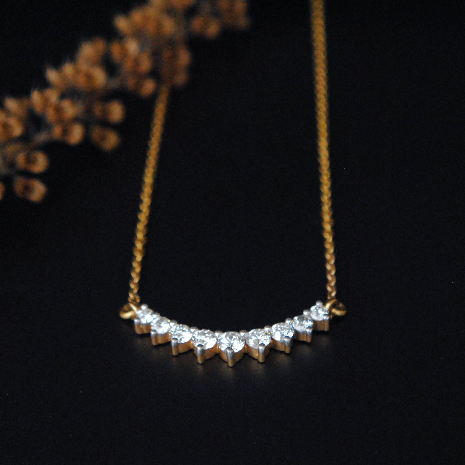 Diamond Curved Gradiant Mangalsutra Pendant (LP114)