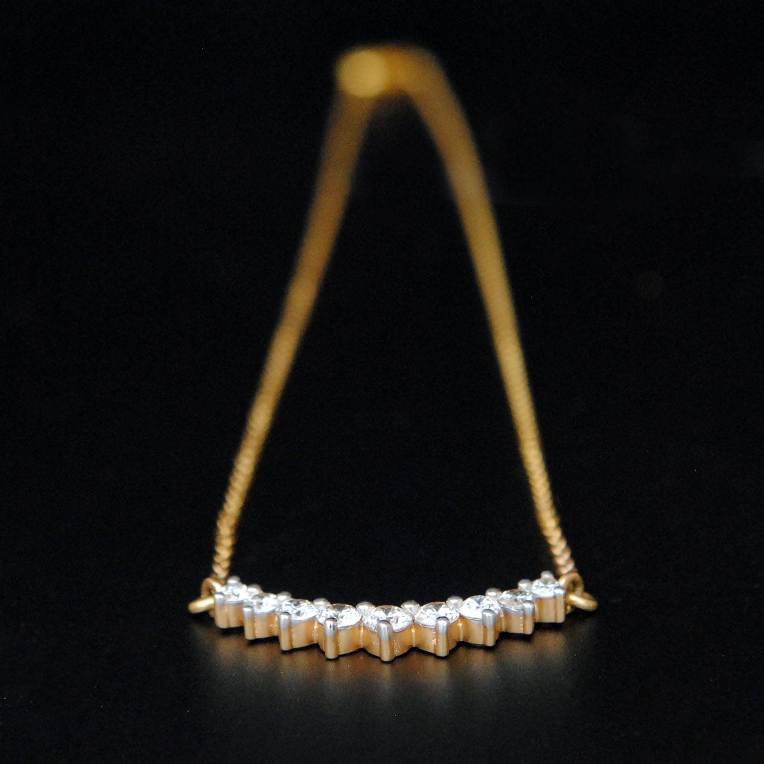Diamond Curved Gradiant Mangalsutra Pendant (LP114)