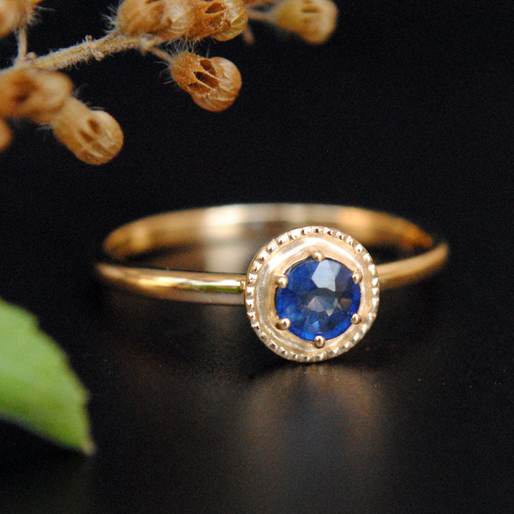 Blue Sapphire Engagement Ring with Matt Gold Milgrain Halo