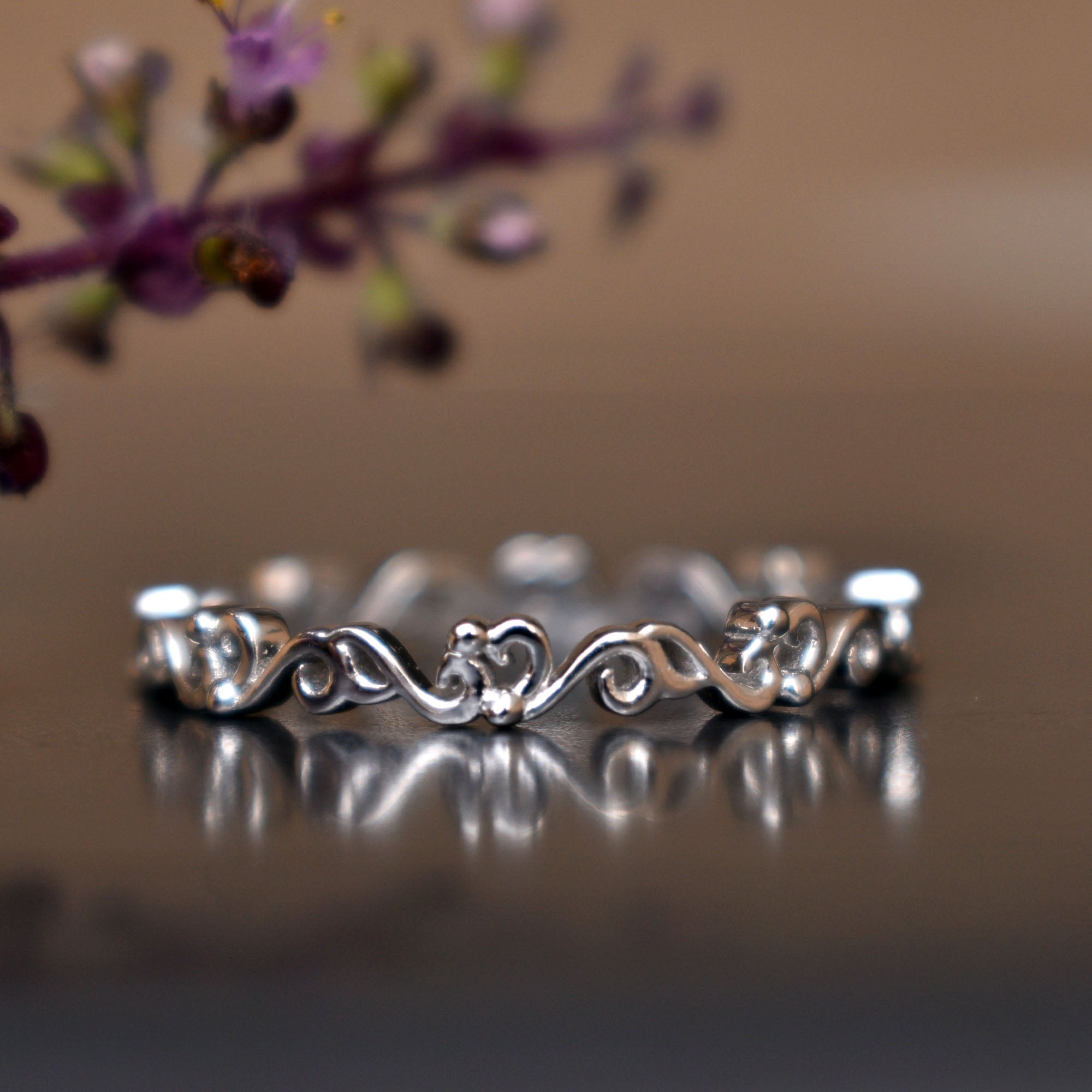 Solid Gold Ivy Vine Floral Dainty Wedding Ring