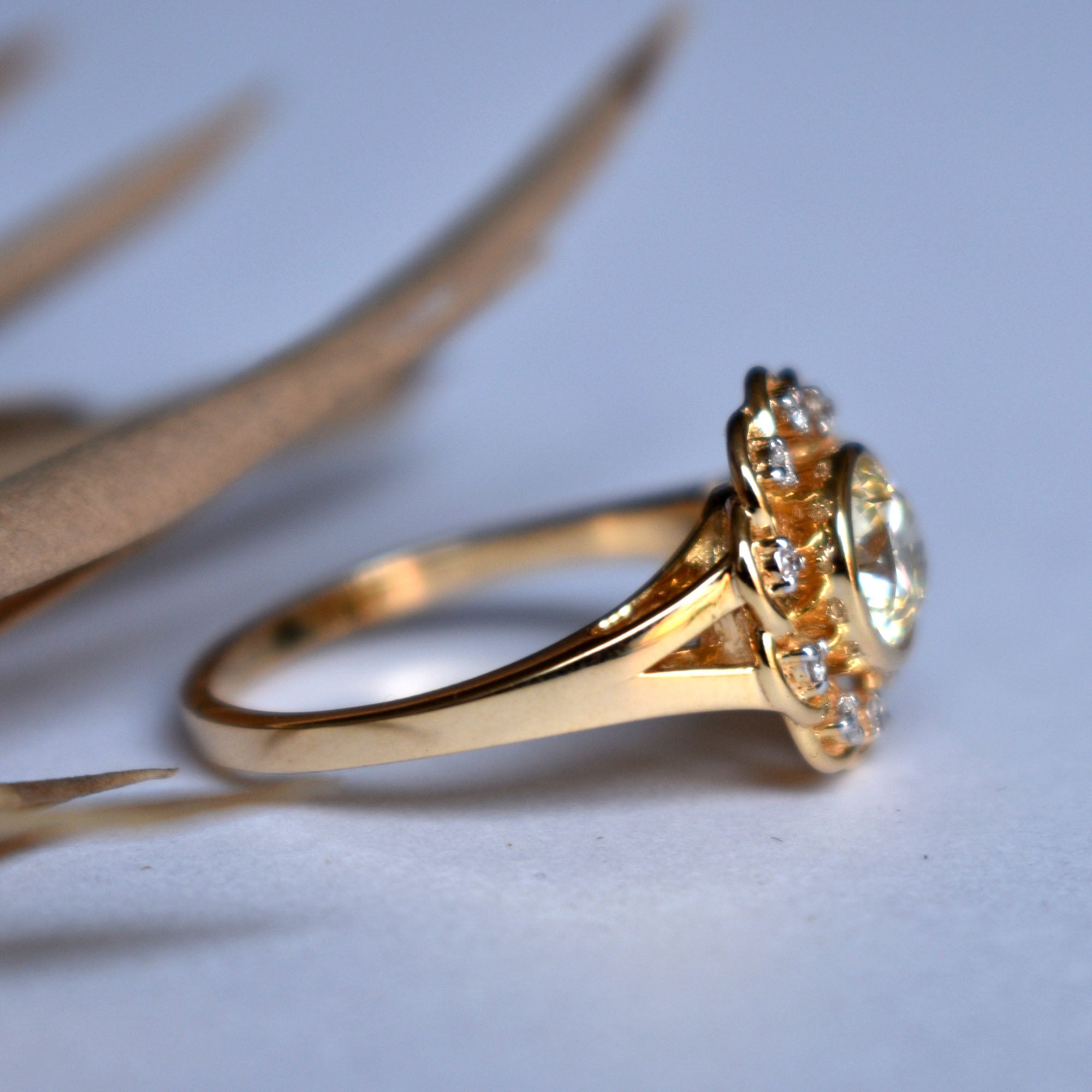 Floral Lace Filigree Solitaire Diamond Engagement Ring