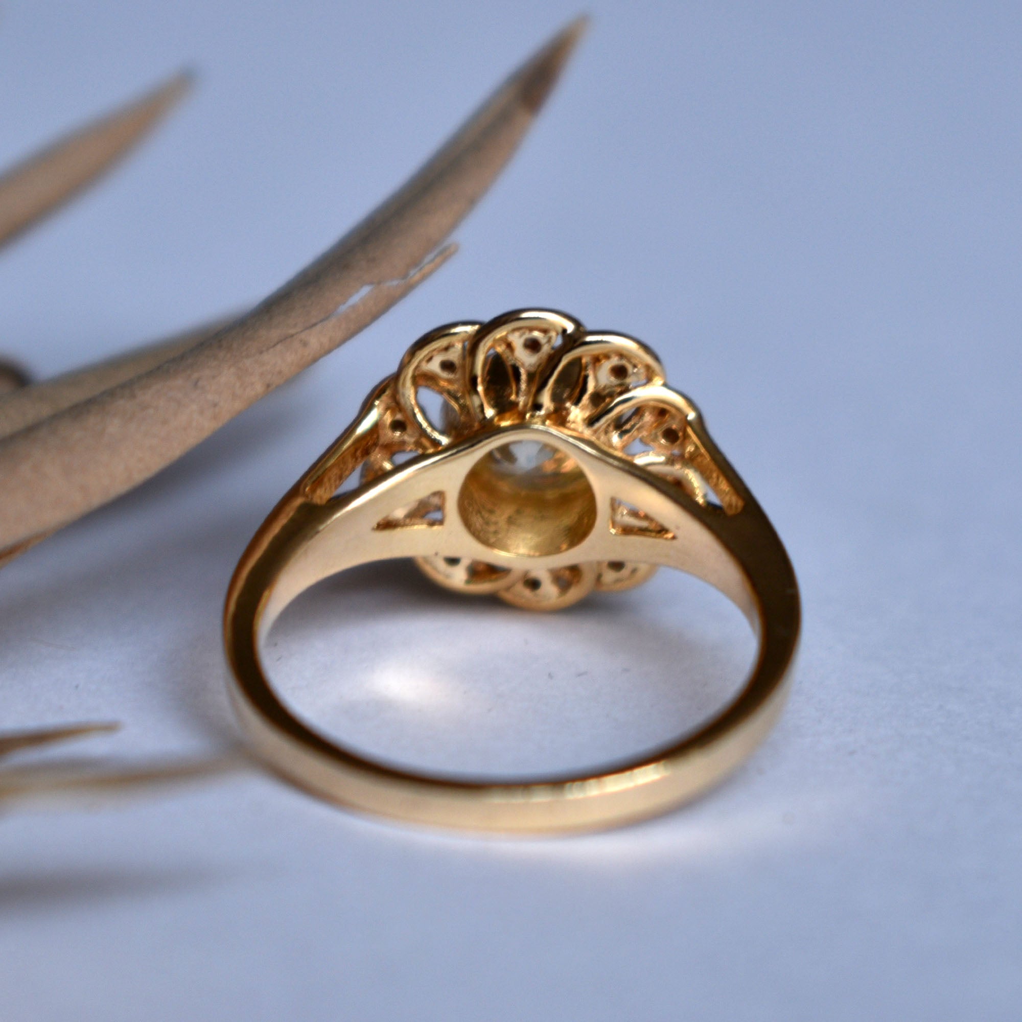 Floral Lace Filigree Solitaire Diamond Engagement Ring