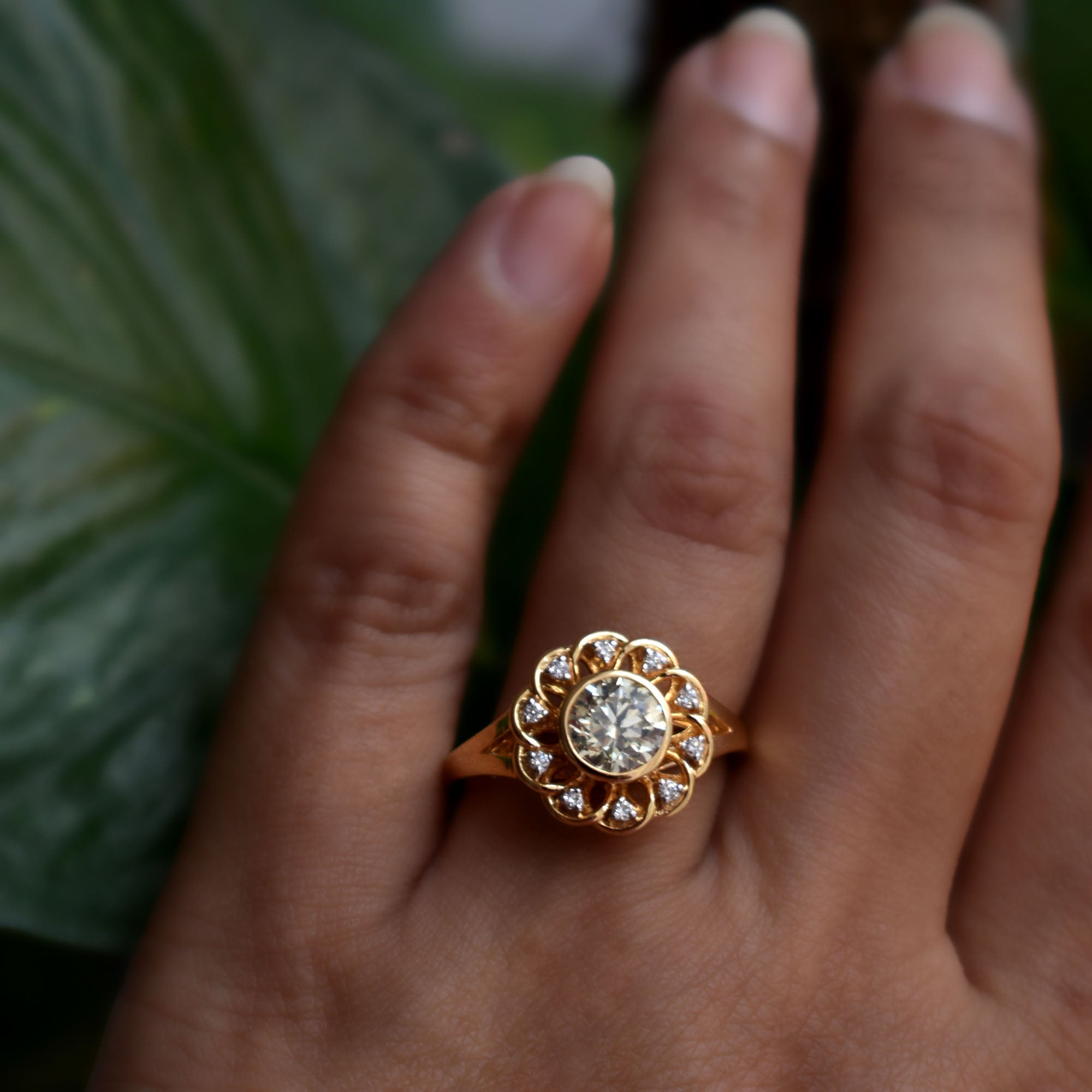 Floral Lace Filigree Solitaire Diamond Engagement Ring