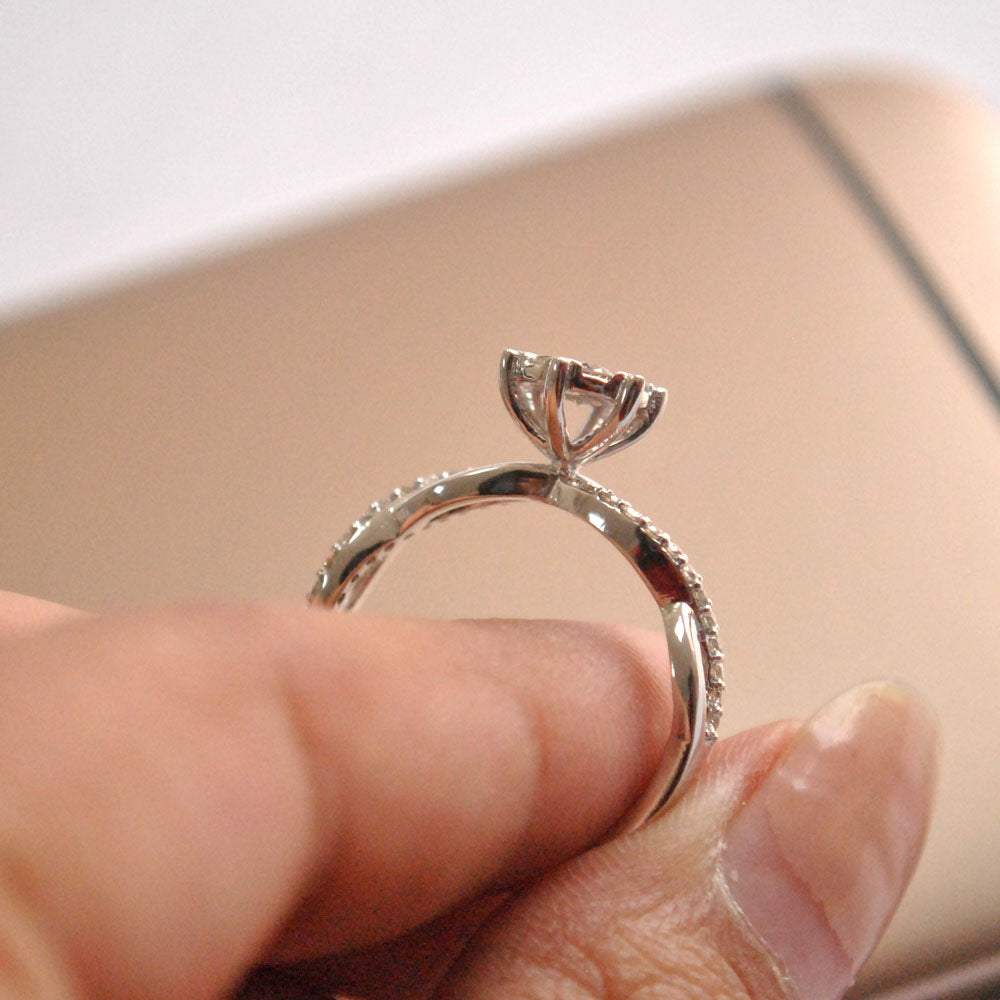 Round Illusion Set Diamond Ring with Studded Band