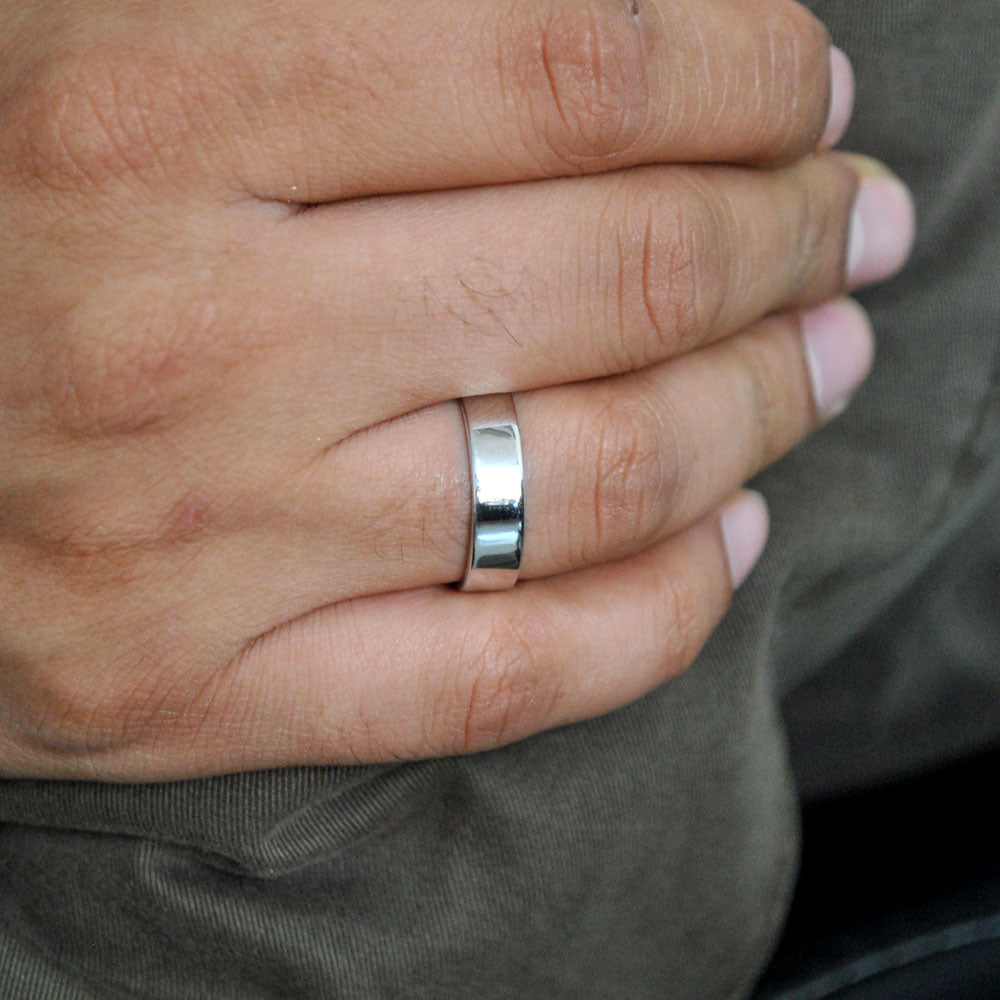 Unisex Solid Gold Wedding Band