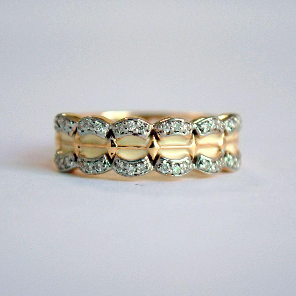Broad Scalloped White Enamel and Diamond Band in 14K Solid Gold US6