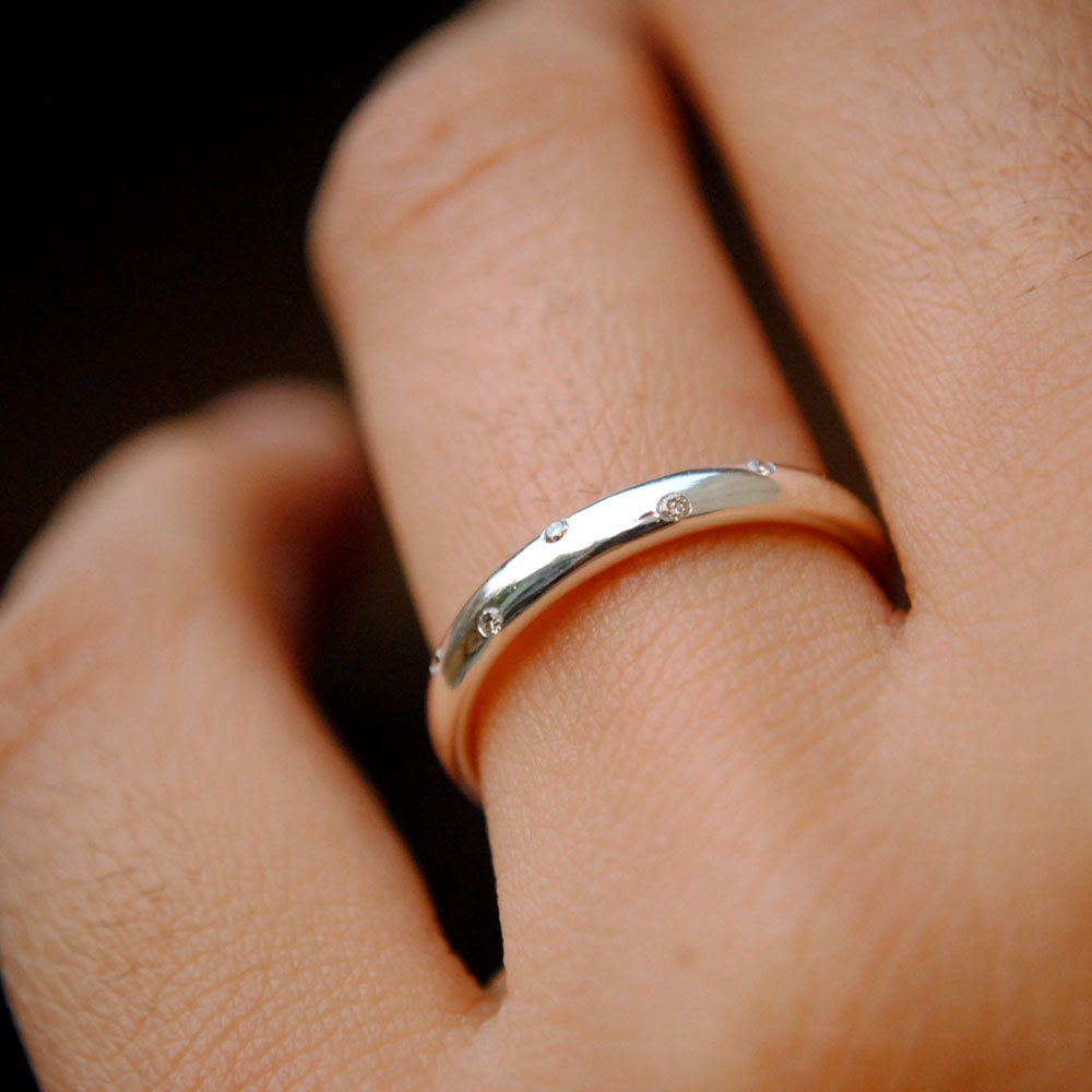 Silver Five Diamond Etoile Ring 2.7 mm with Flush Set Scattered Diamond