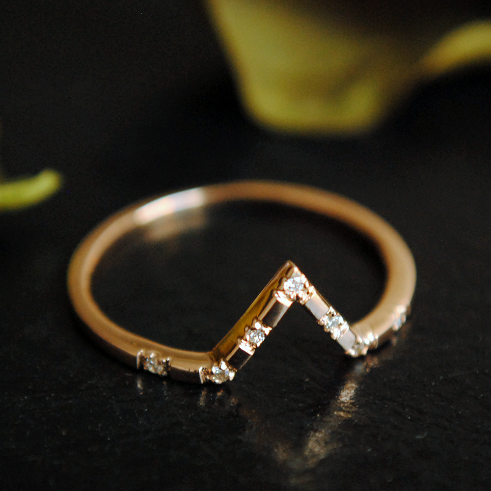 Stackable V Ring with Pave Setting