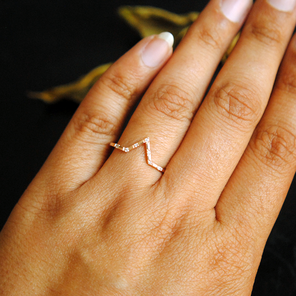 Stackable V Ring with Pave Setting