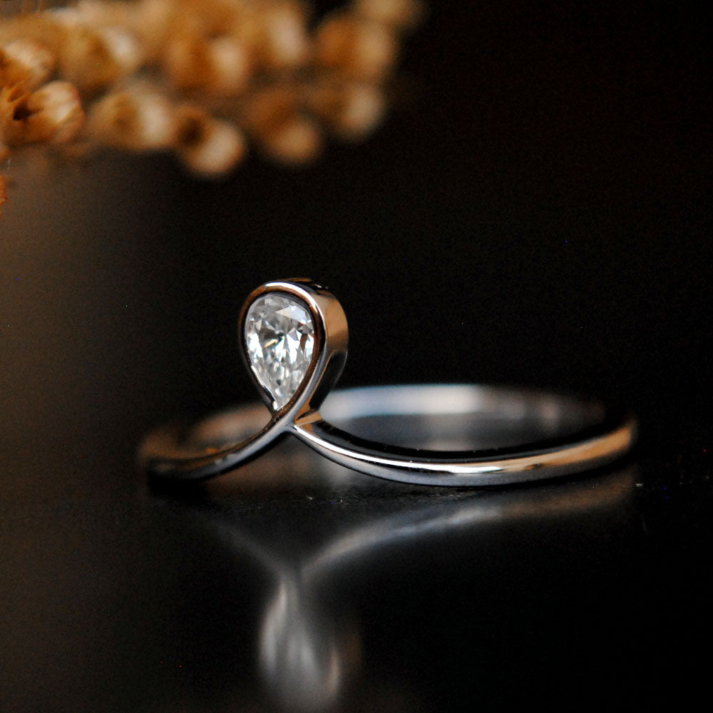 Teardrop Diamond Bezel Set Loop Engagement Ring