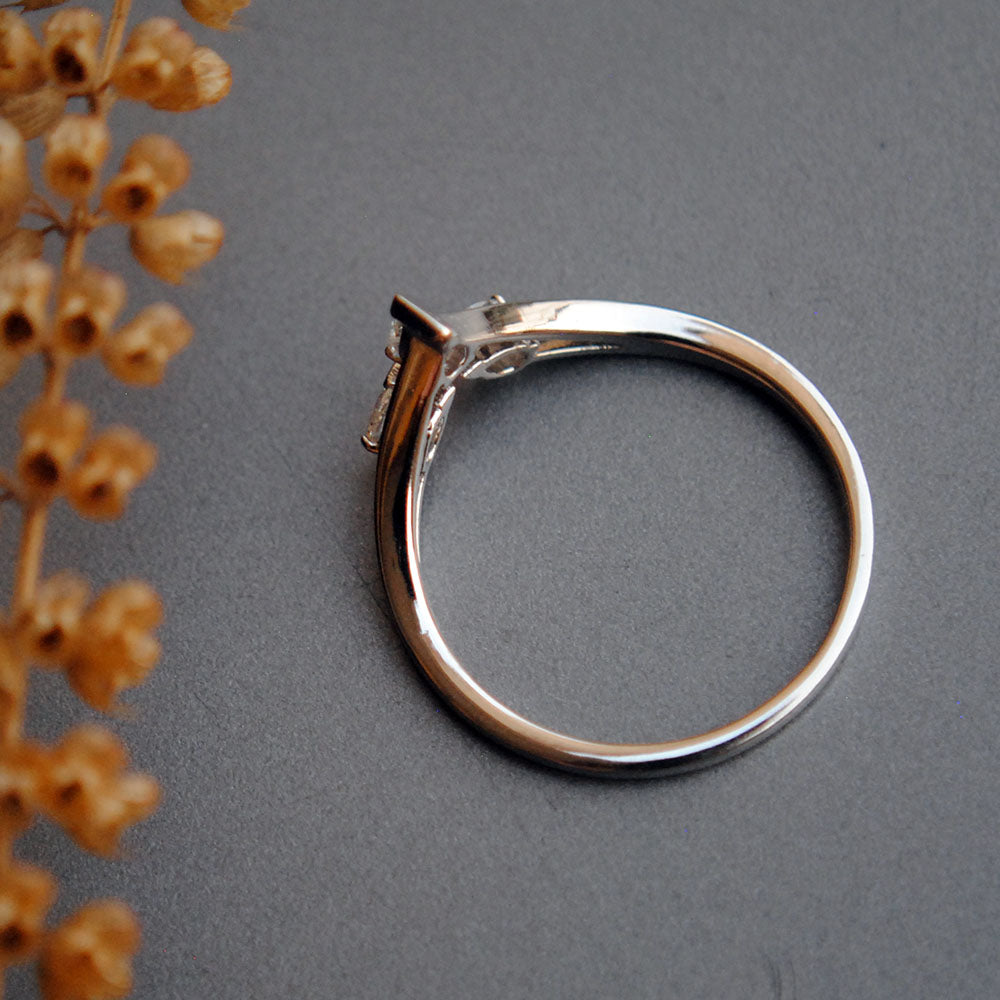 3 Stone Pear Diamond Chevron Ring