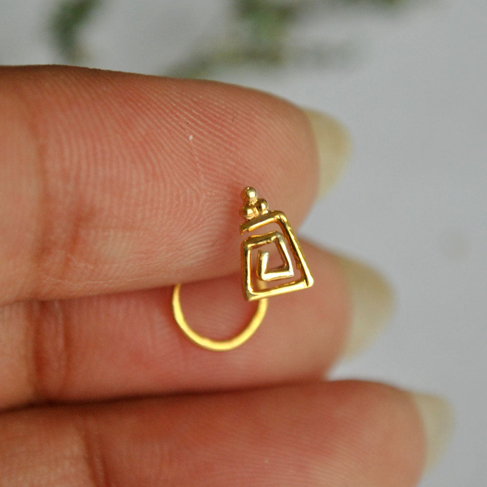 Spiral Trapezium Piercing Stud