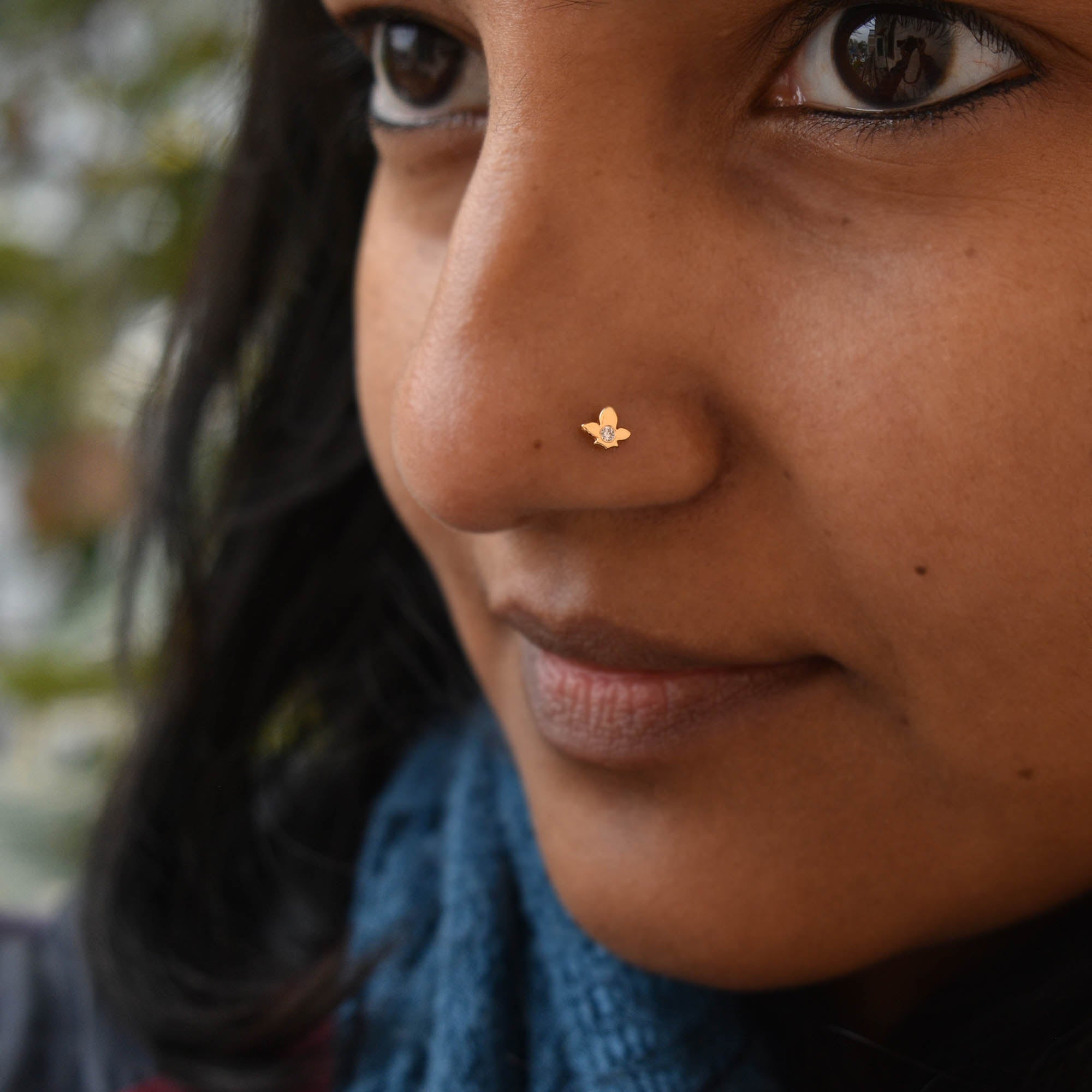 Tiny Maple Leaf Stud