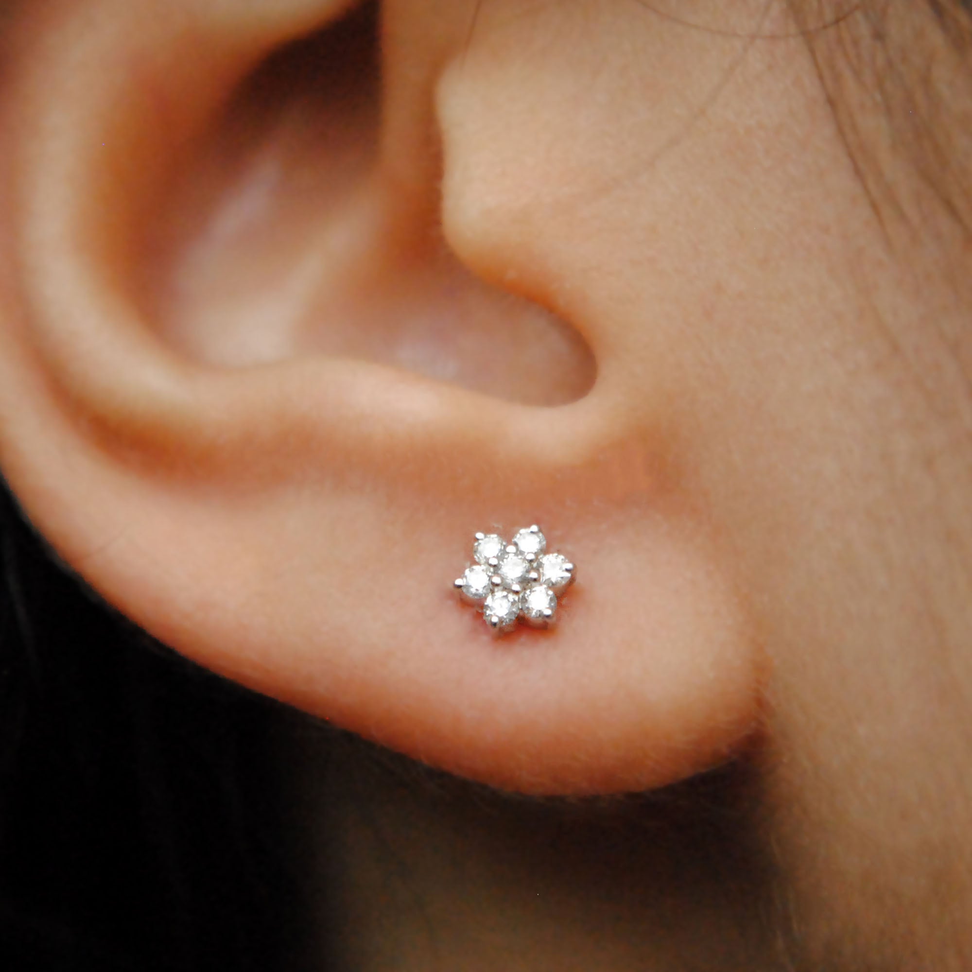 7 Diamond Floral Cluster Stud