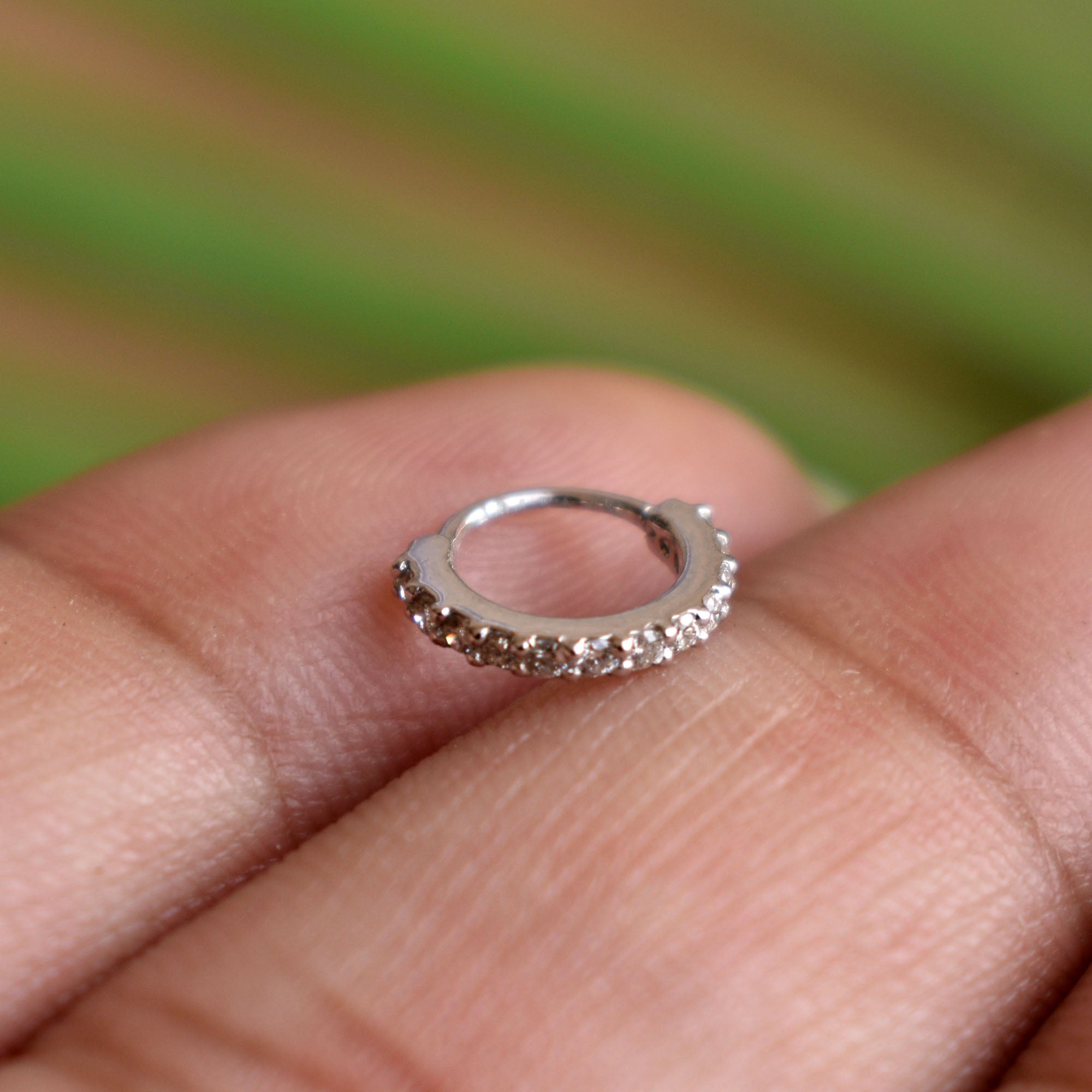 5-13mm Single Line Diamond Infinity Clicker Hoop