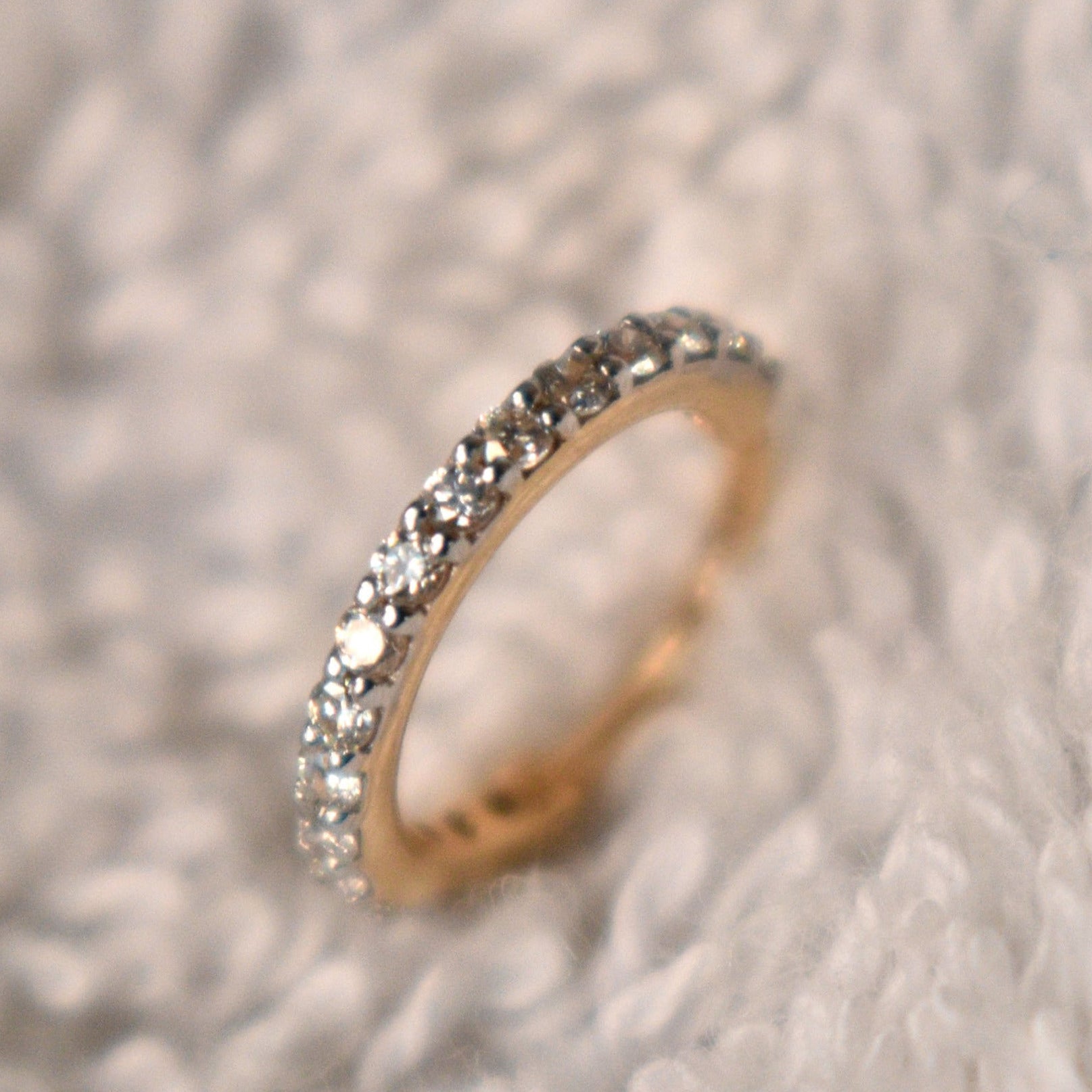 5-13mm Single Line Diamond Infinity Clicker Hoop