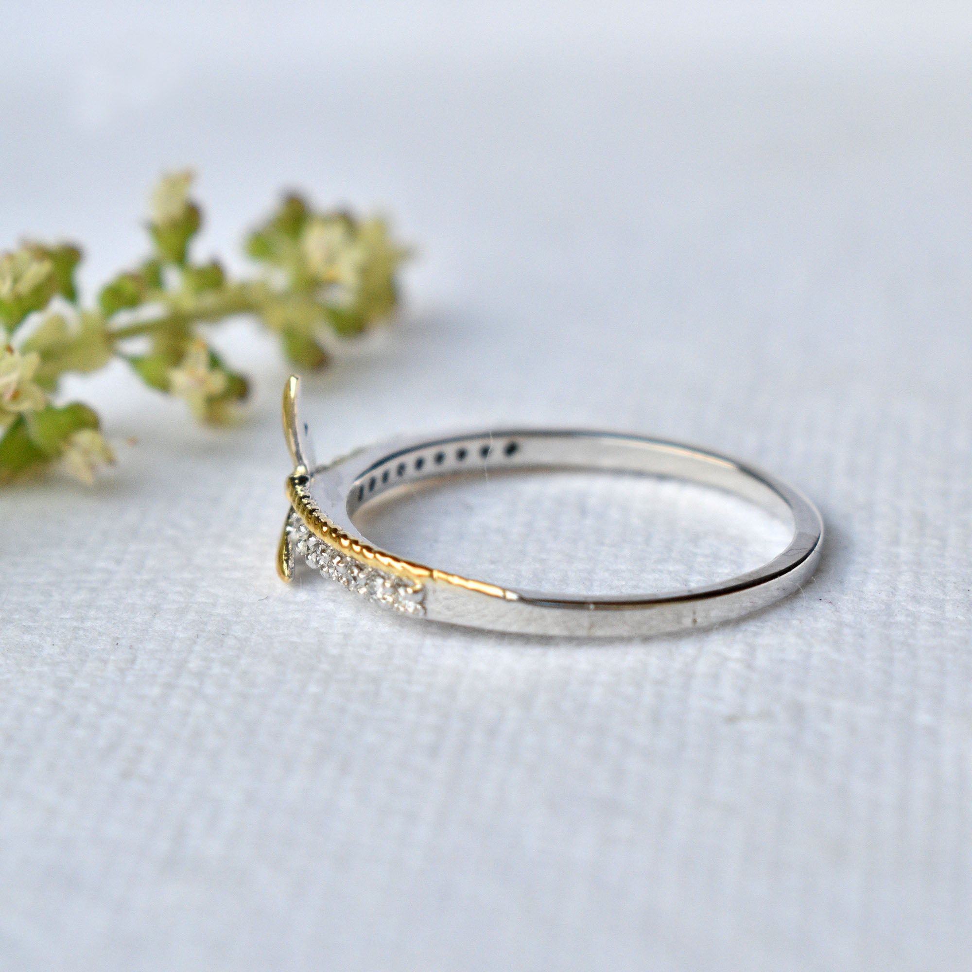 Dragonfly Ring in Gold and Diamond, Damselfly Ring