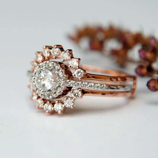 Round Diamond Halo Engagement Ring & Enhance Set