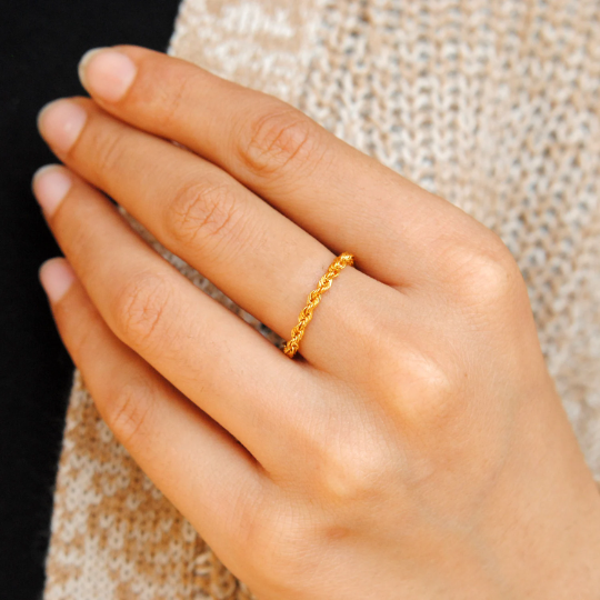 2.25mm Solid 18k Gold Thick Twisted Rope Chain Ring