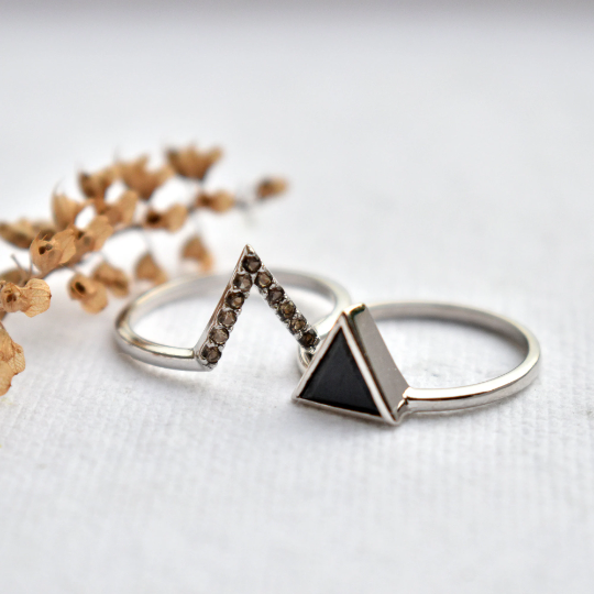 Triangle Black Spinel and Smoky Quartz Wedding Ring Set