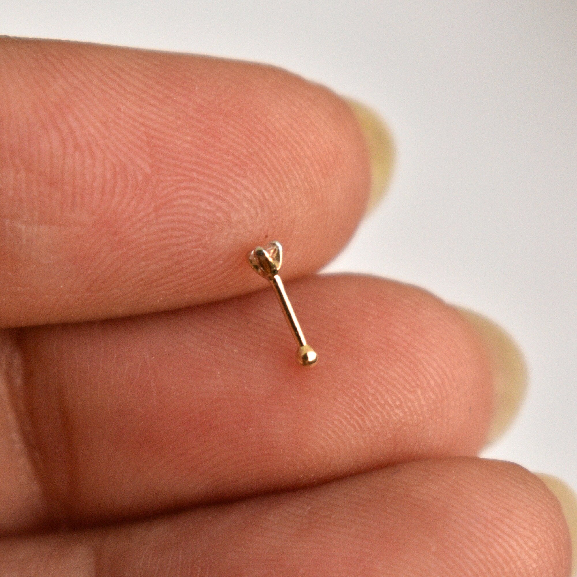 Diamond Nose Bone Stud 14g 16g 18g