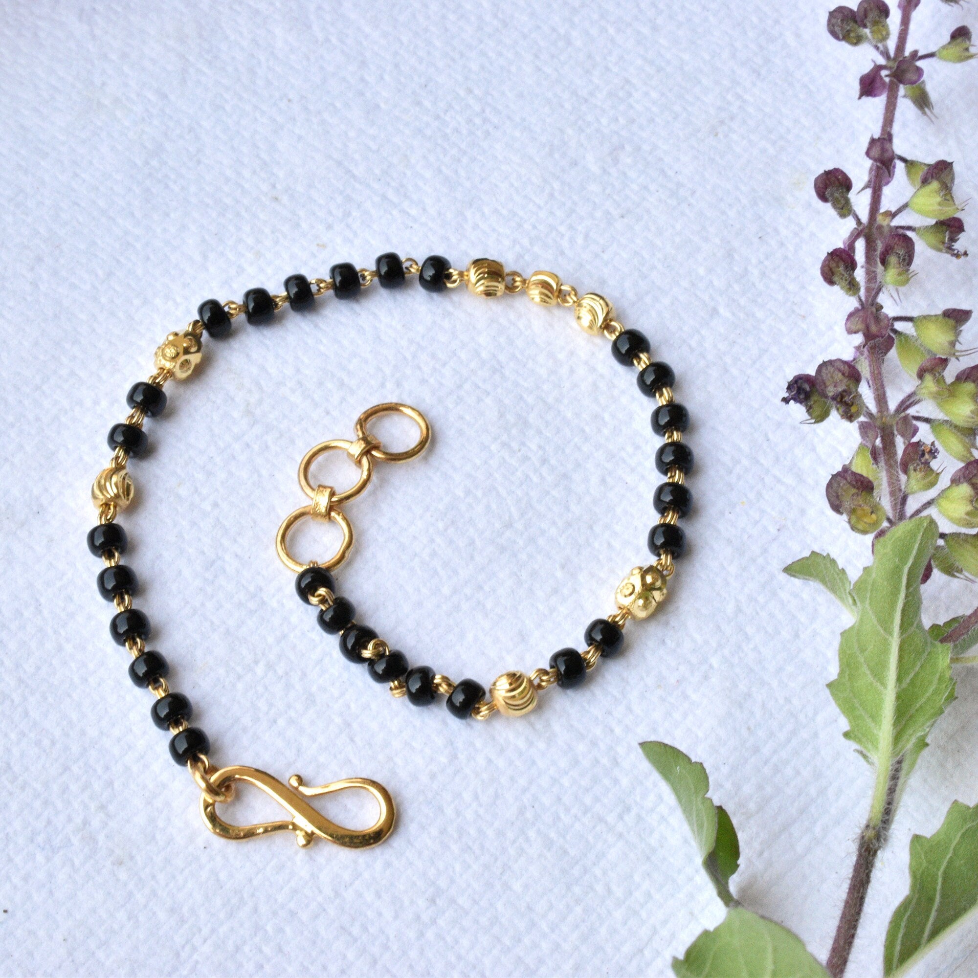 18K Solid Yellow Gold SINGLE Strand Black Bead Bracelet, Mangalsutra Chain