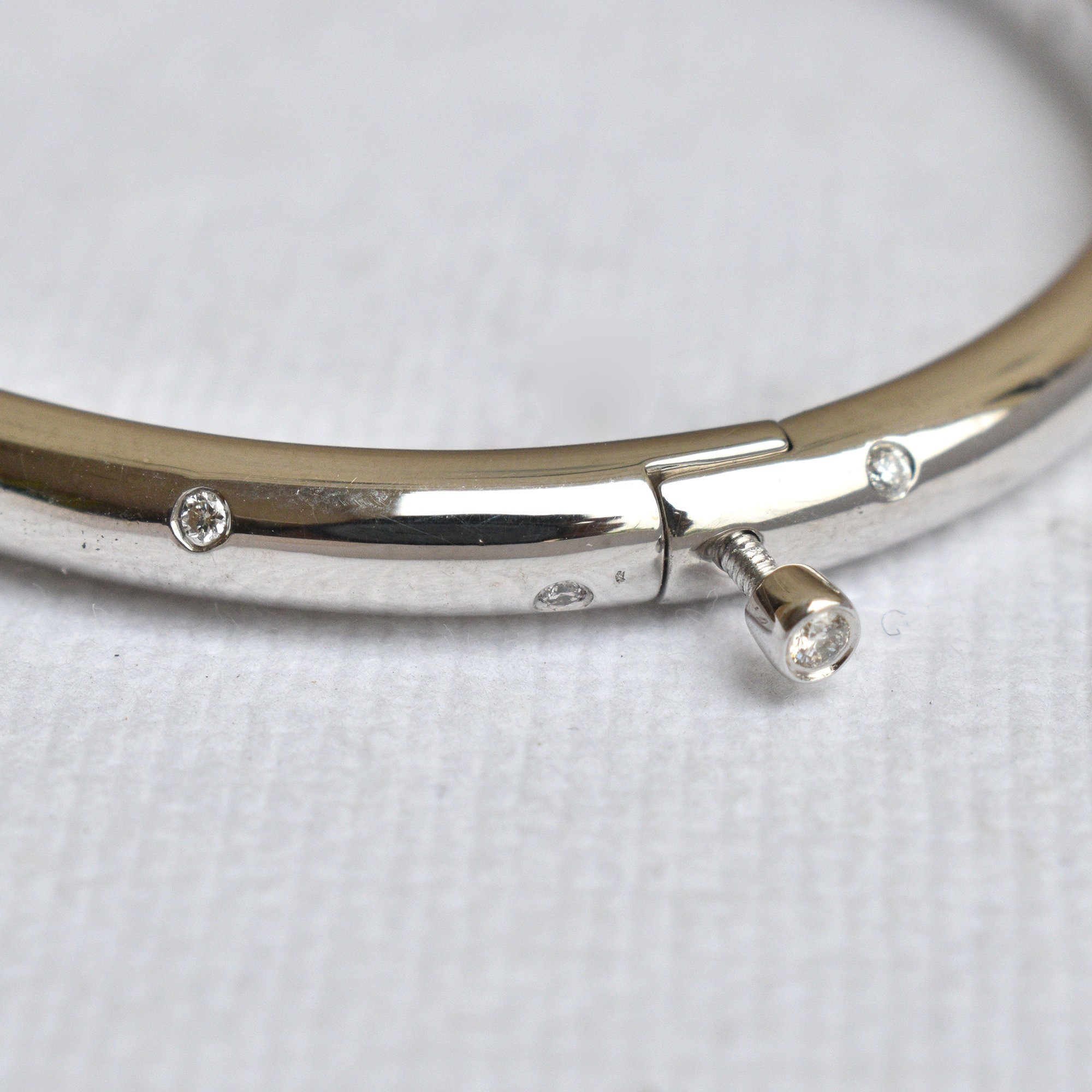 4mm Wide Etoile Diamond Oval Hinged Bangle in Solid 925 Sterling Silver