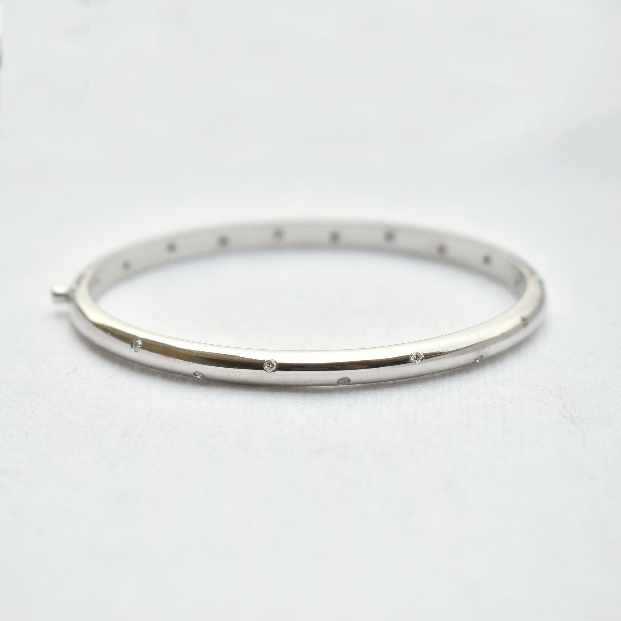 4mm Wide Etoile Diamond Oval Hinged Bangle, Solid 925 Sterling Silver Cuff Bracelet, Flush Set Diamond Openable Bracelet, Wedding Jewelry