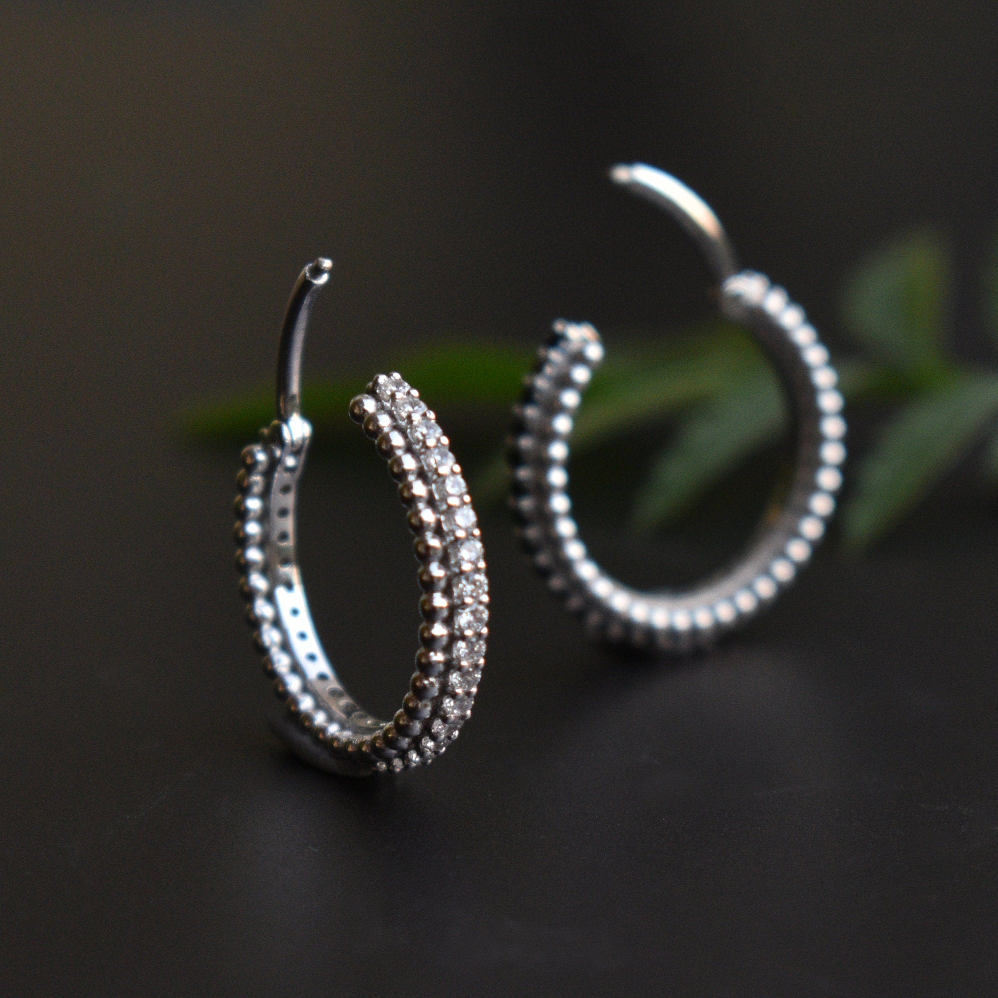 6mm-13mm Natural BLACK Diamond Clicker with Milgrain
