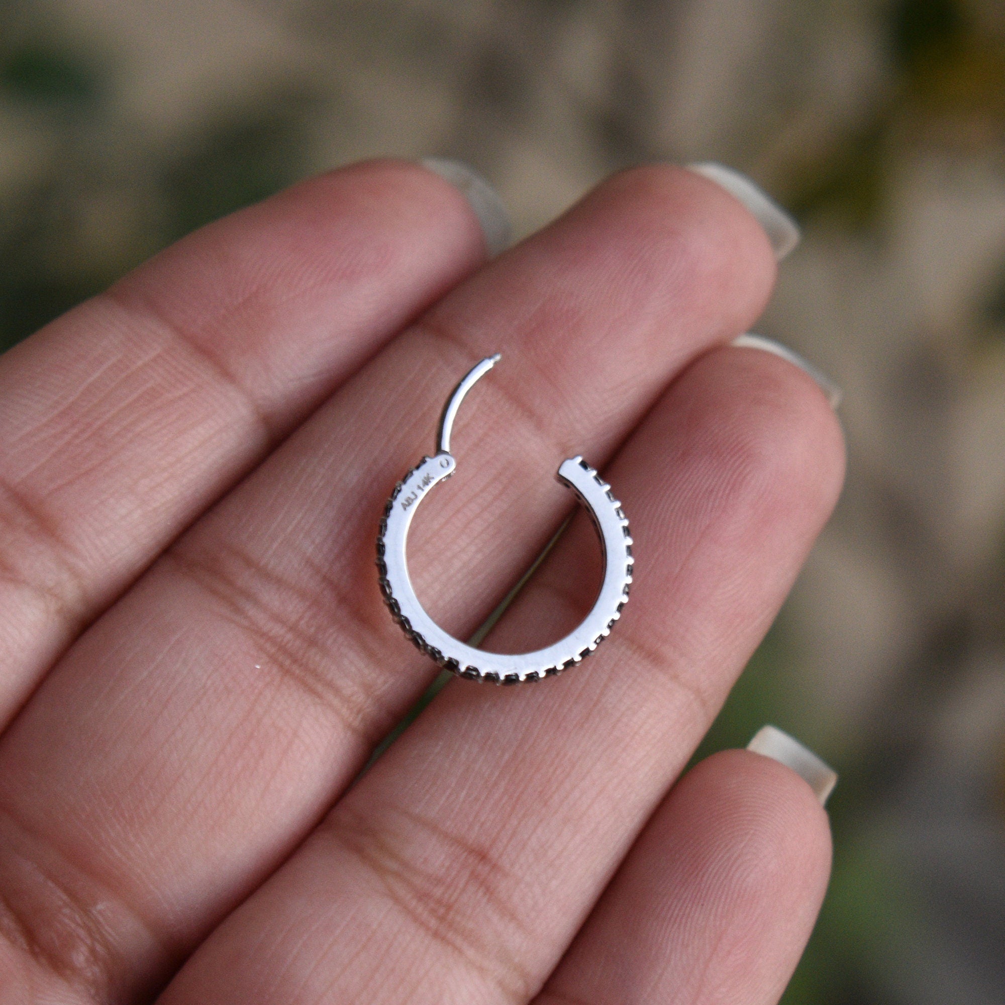 6mm-13mm Natural BLACK Diamond Clicker with Milgrain