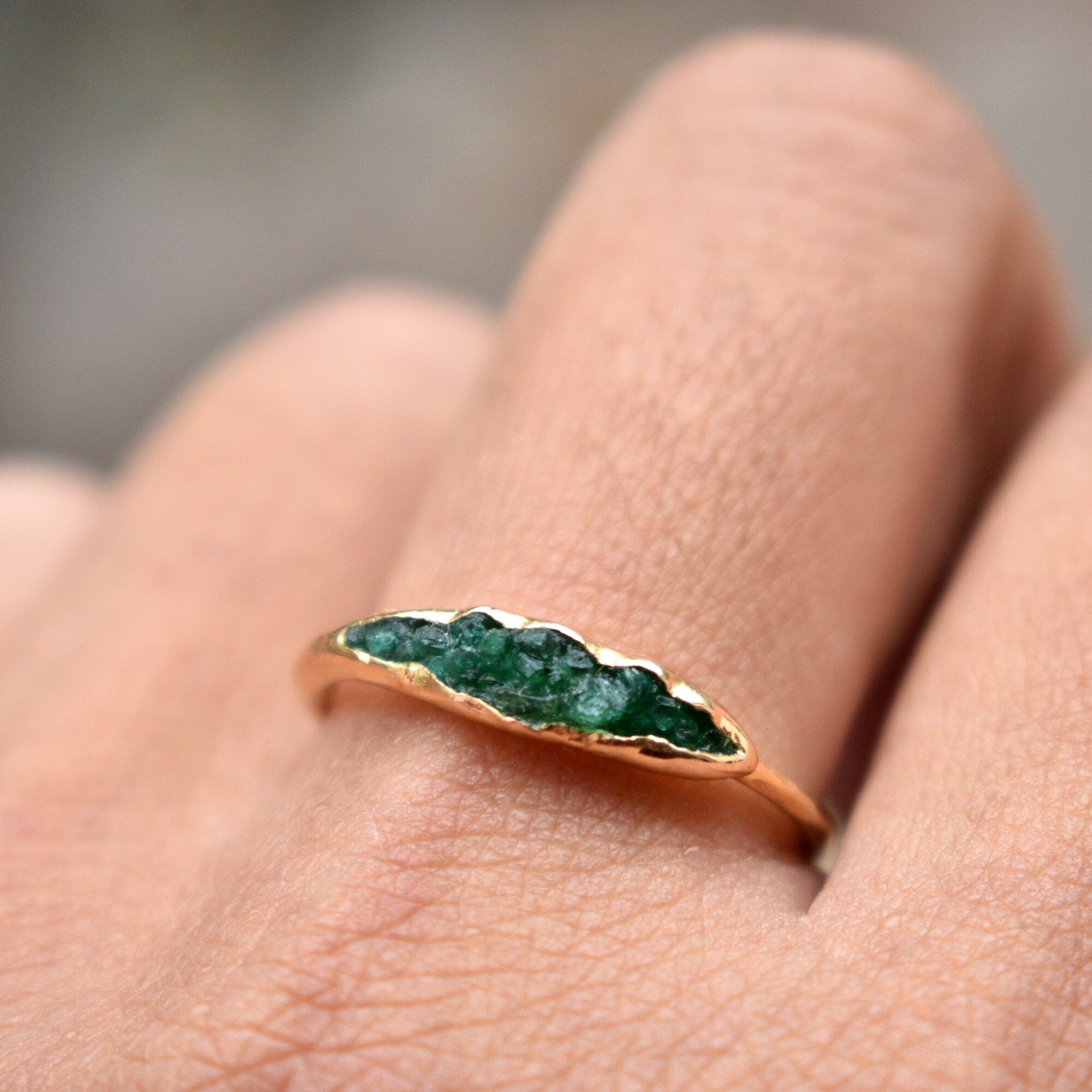 Natural Rough Emerald Peapod Ring in 14K/18K Yellow Gold