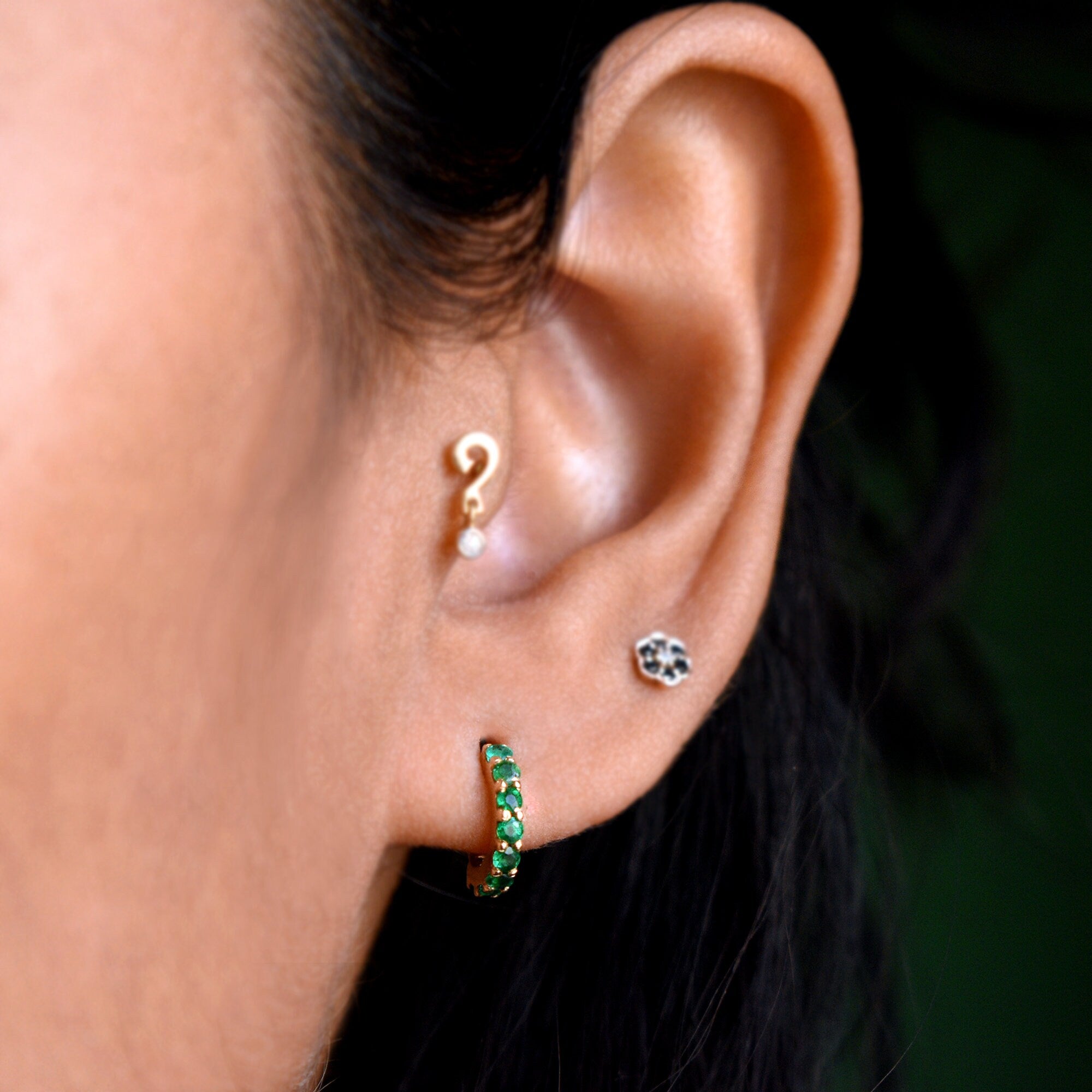 6mm-13mm Natural Green Emerald Hinged Hoop Clicker