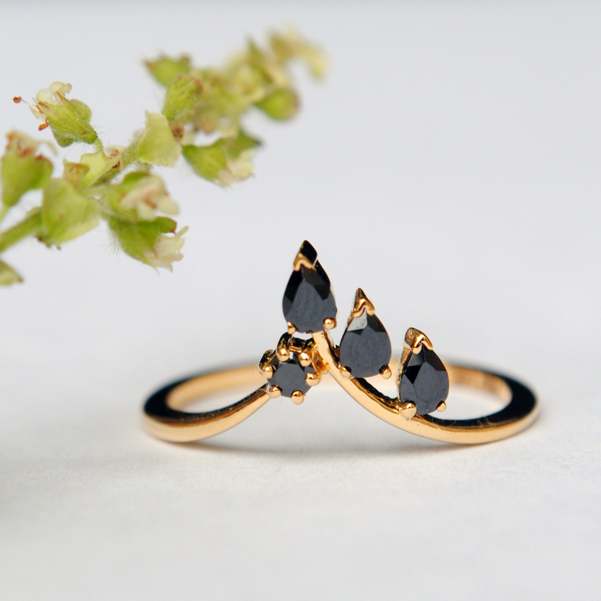 Black Onyx Leaf Chevron Ring