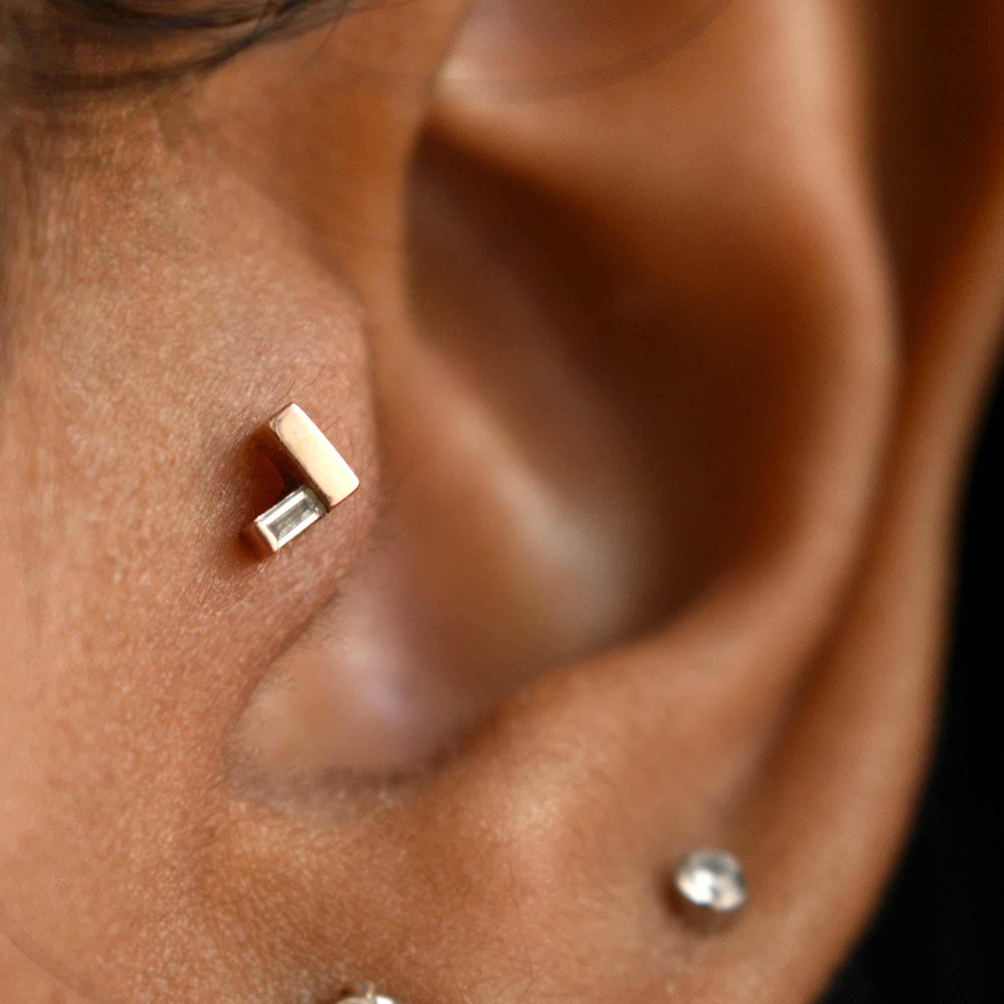 Tiny V Baguette Diamond Stud