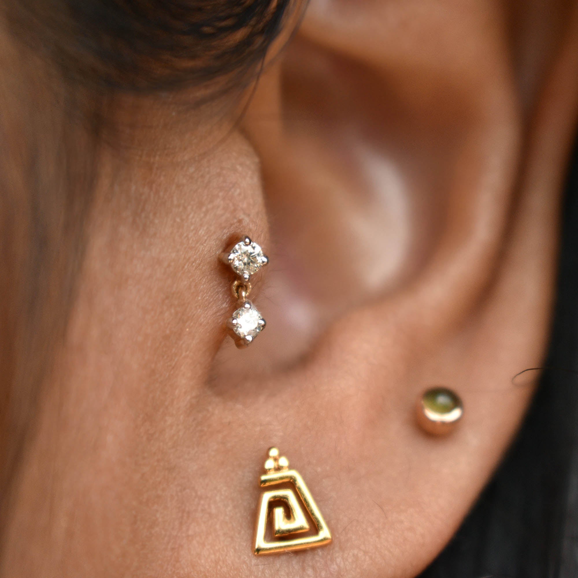 Natural Round Diamond Tiny Dangle Earring