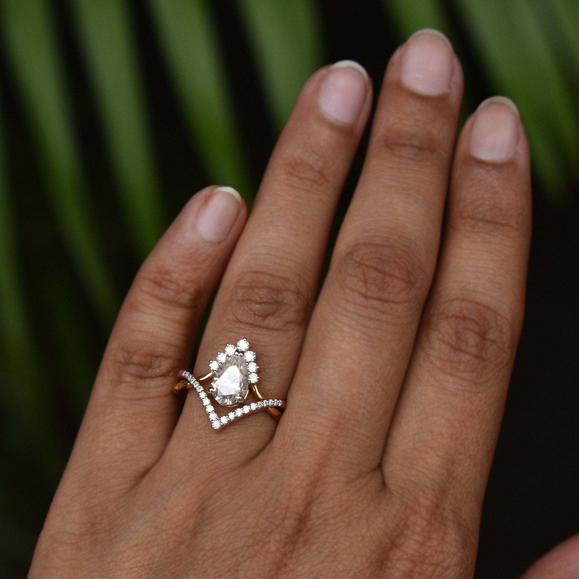 1 Carat Pear Moissanite Crossover Ring Set, 14K 18K Solid Gold Bridal Ring Set, Chevron V Stack Wedding Band, Half Halo Engagement Ring