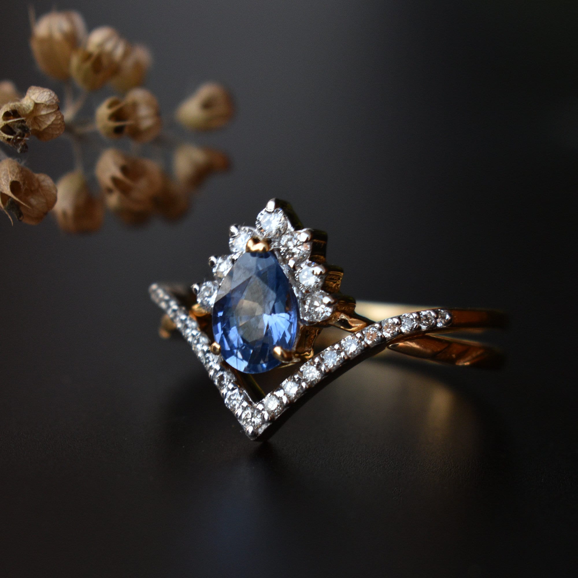 INTERLOCKING Natural Blue Sapphire & Diamond Wedding Ring Set, 14k 18k Solid Gold Crossover Bridal Rings, 7x5mm Pear September Birthstone