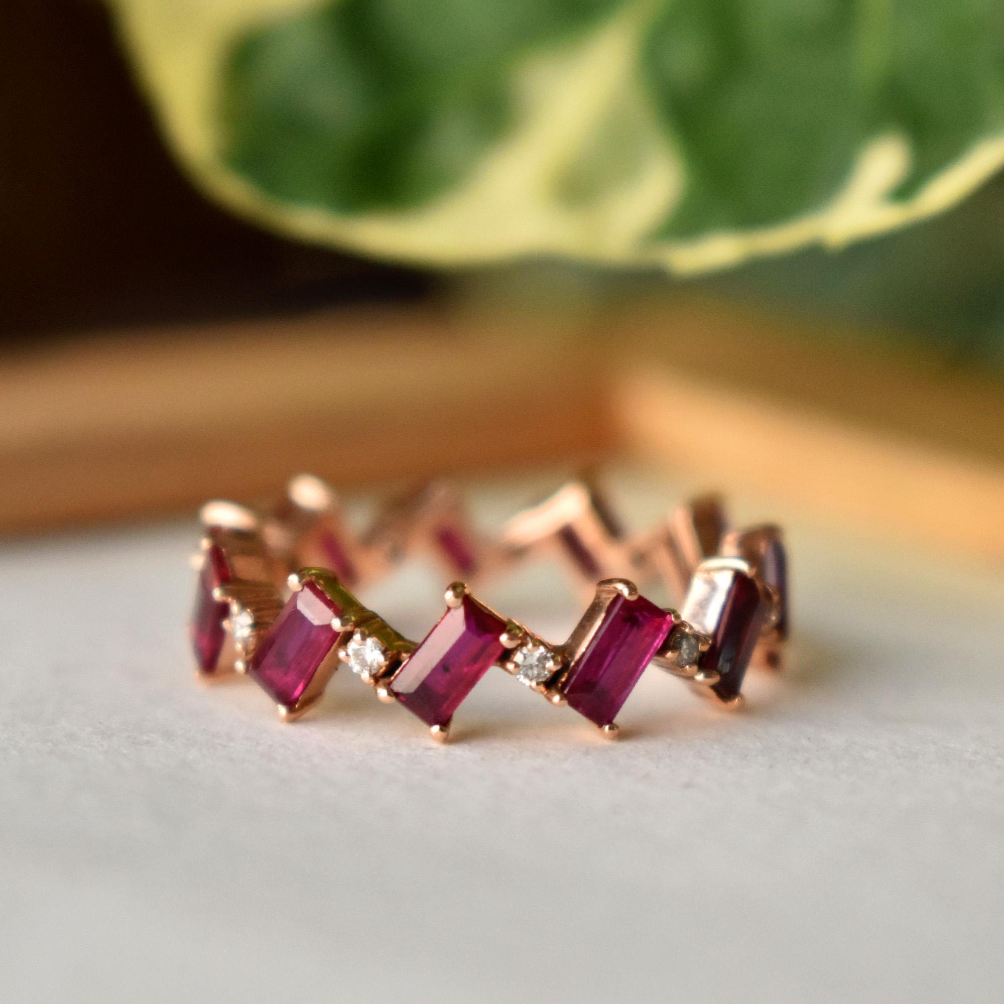 Natural Ruby & Diamond Full Eternity Band, 14k 18k Solid Gold Zig Zag Ring, Baguette Ruby Band, Geometric Deco Thumb Ring, July Birthstone