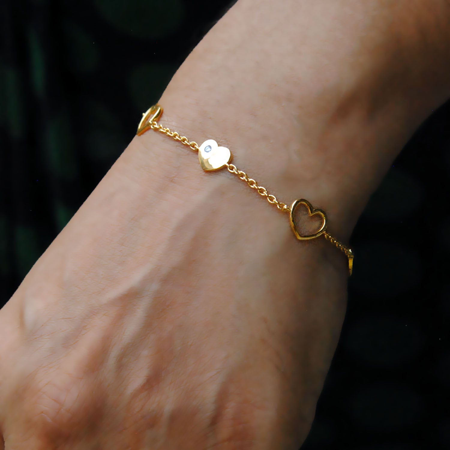 Amazon.com: Solid 14k Yellow Gold Love Heart Charm Pendant Bracelet 7.5