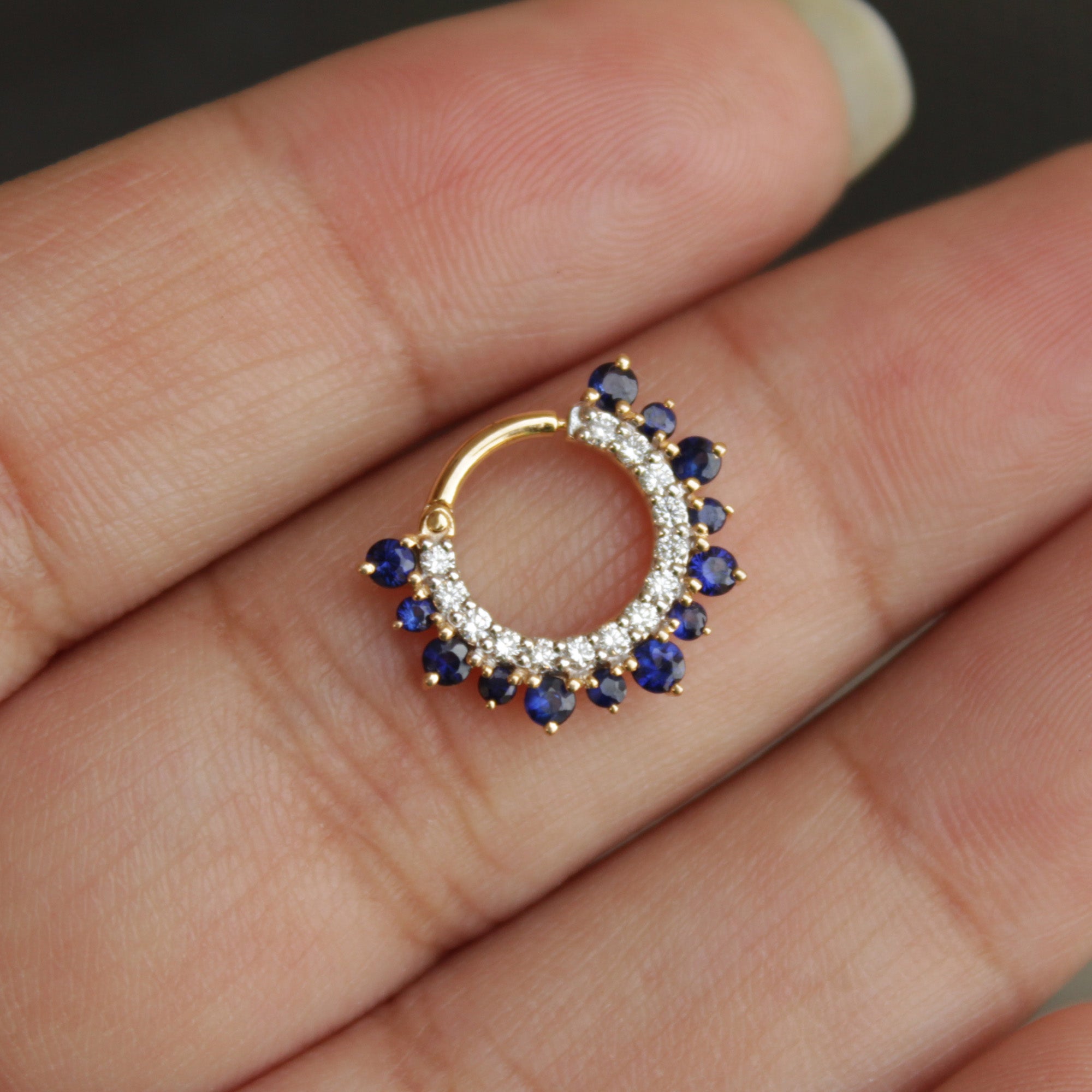 6-13mm Blue Sapphire & Diamond Clicker Ring