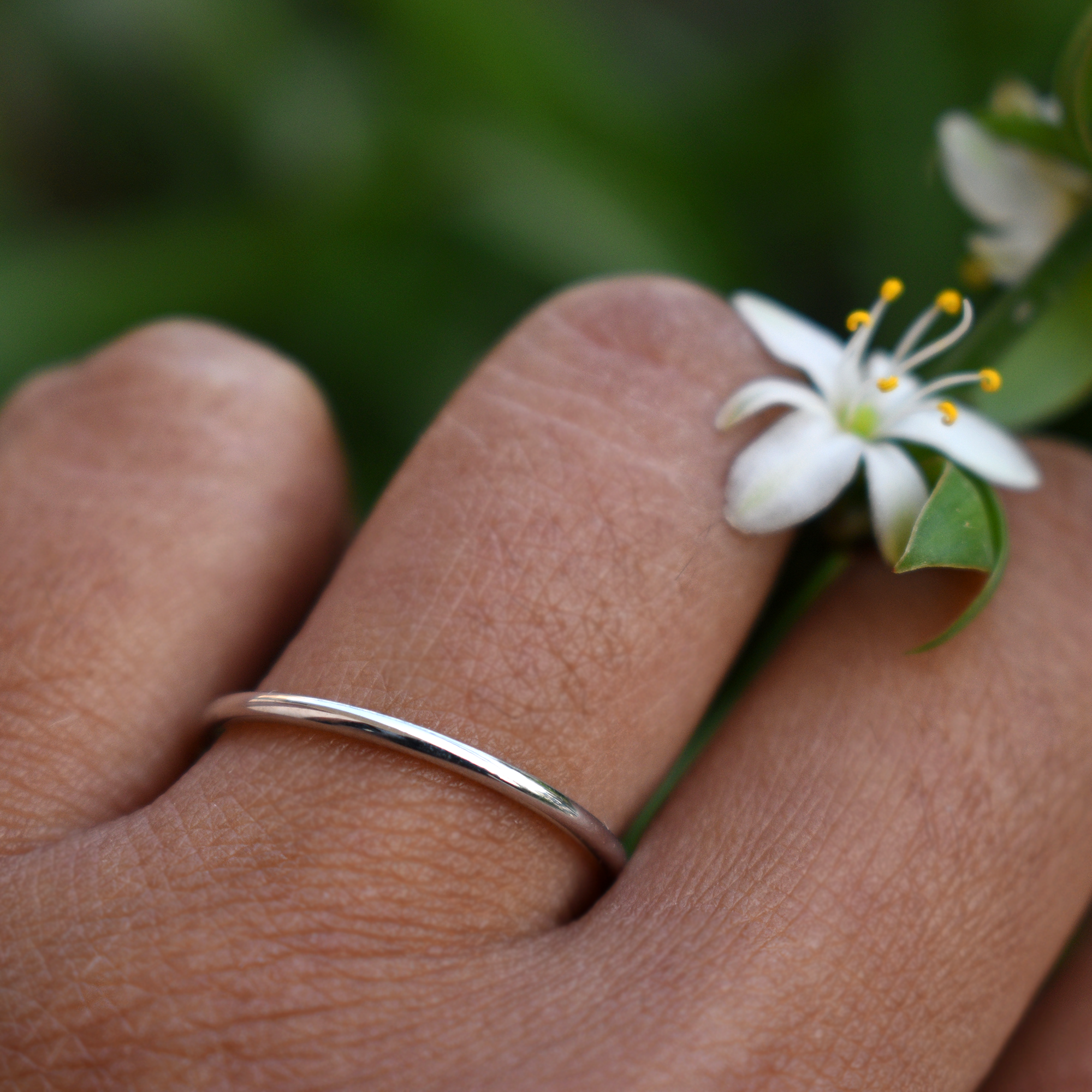 Simple Silver Band Ring