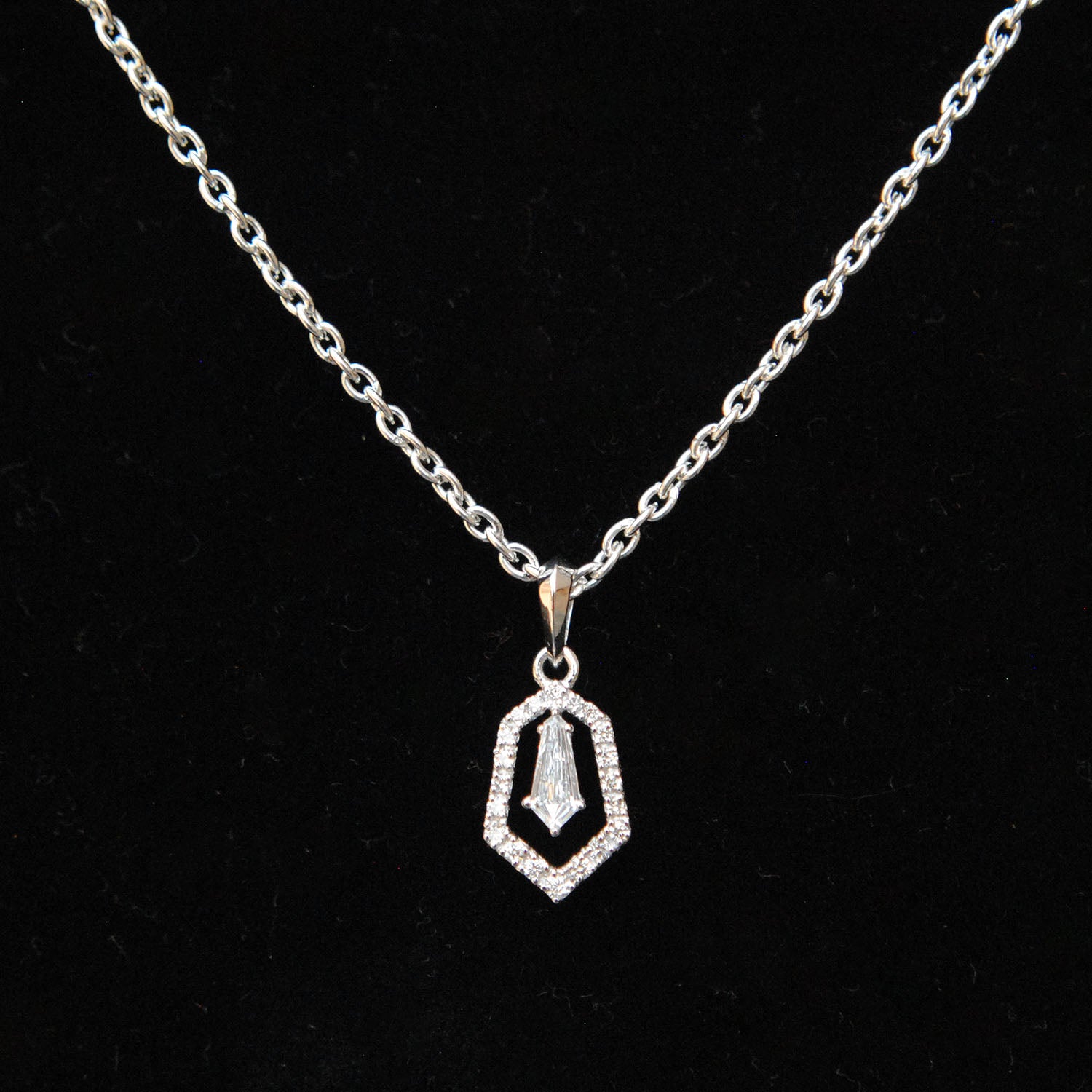 White Gold Diamond Open Heart Pendant Necklace | Lee Michaels Fine Jewelry