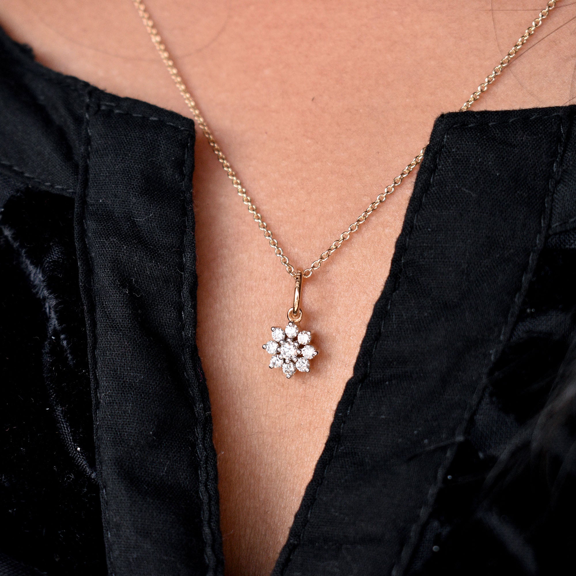 Blossom Necklace | Flower Necklace | VRAI