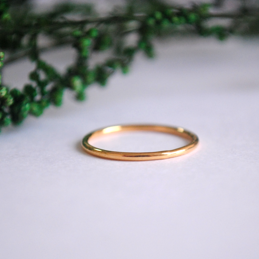 Sold at Auction: Roman Gold Ring w/ Onyx Intaglio Husband & Wife